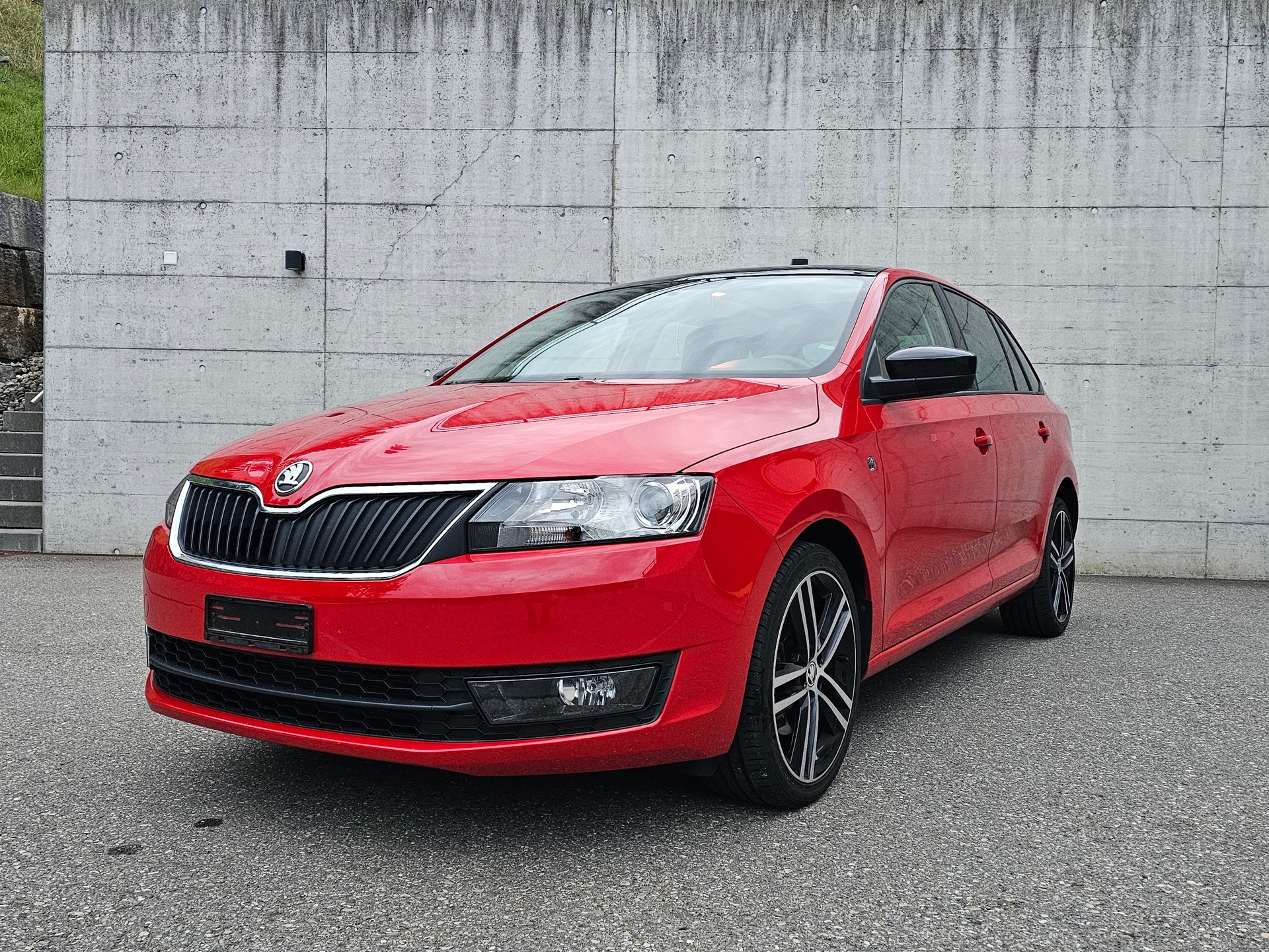 SKODA 1.2 TSI Ambition-image-0