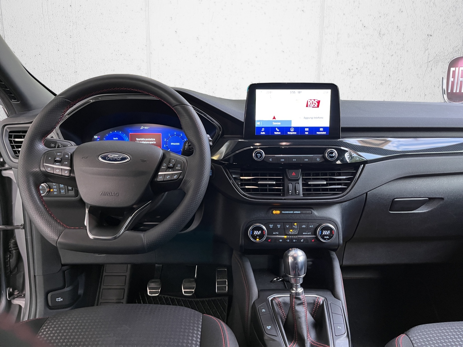 FORD Kuga 1.5 SCTi ST-Line 2WD-image-10