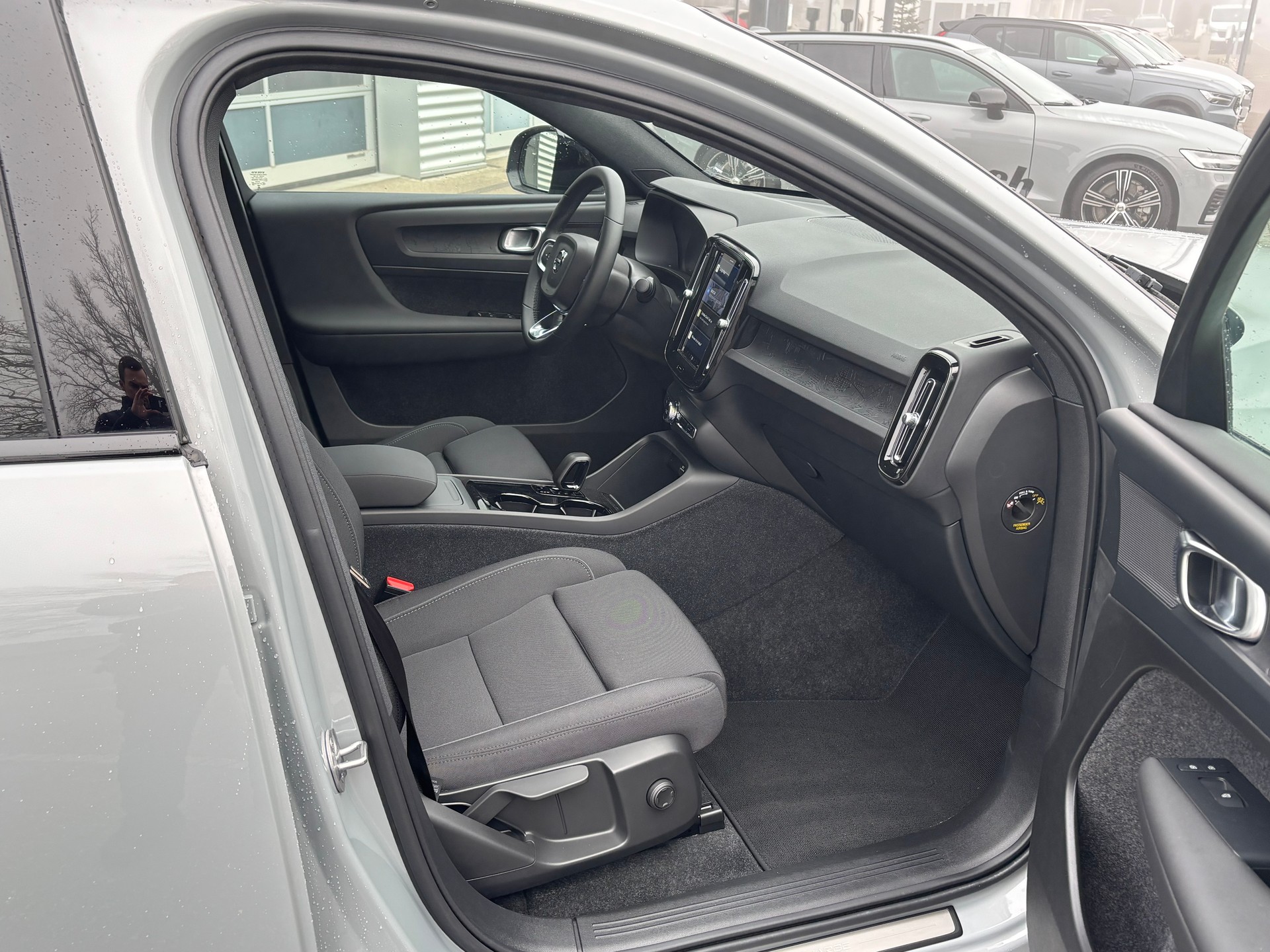 VOLVO C40 E60 Core-image-6