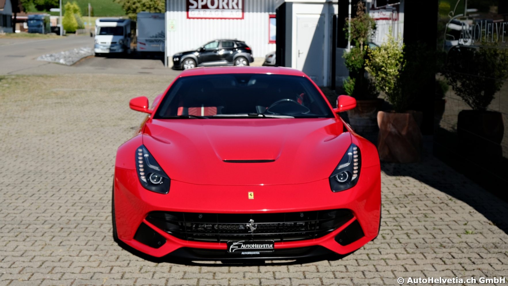 FERRARI F12 Berlinetta-image-28