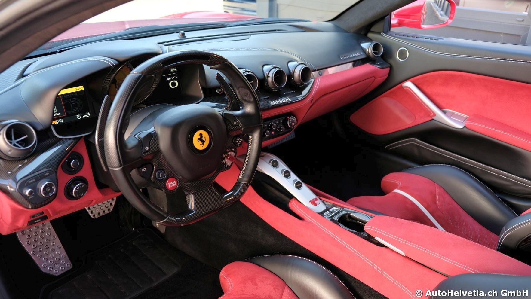 FERRARI F12 Berlinetta-image-9