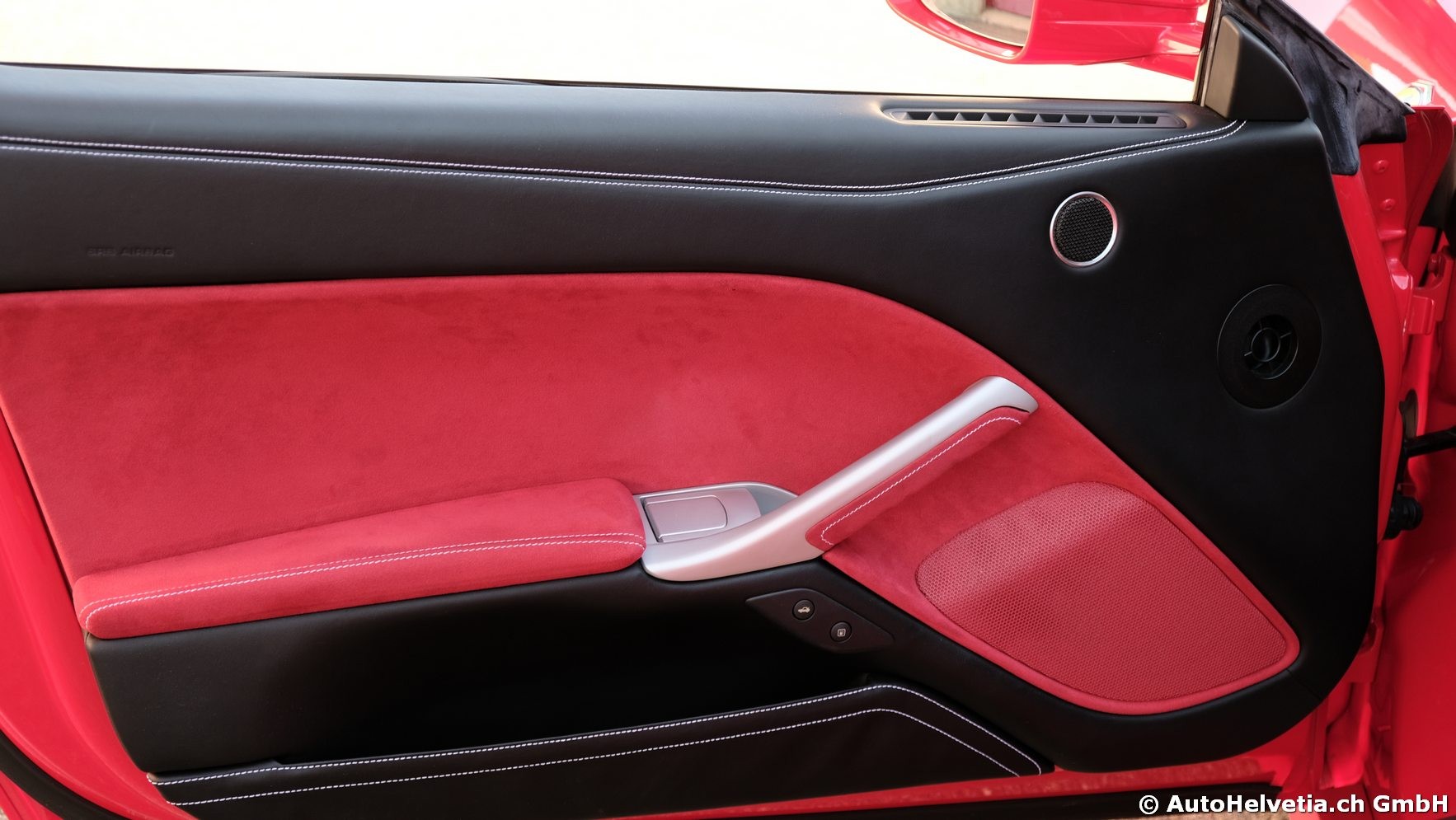 FERRARI F12 Berlinetta-image-21