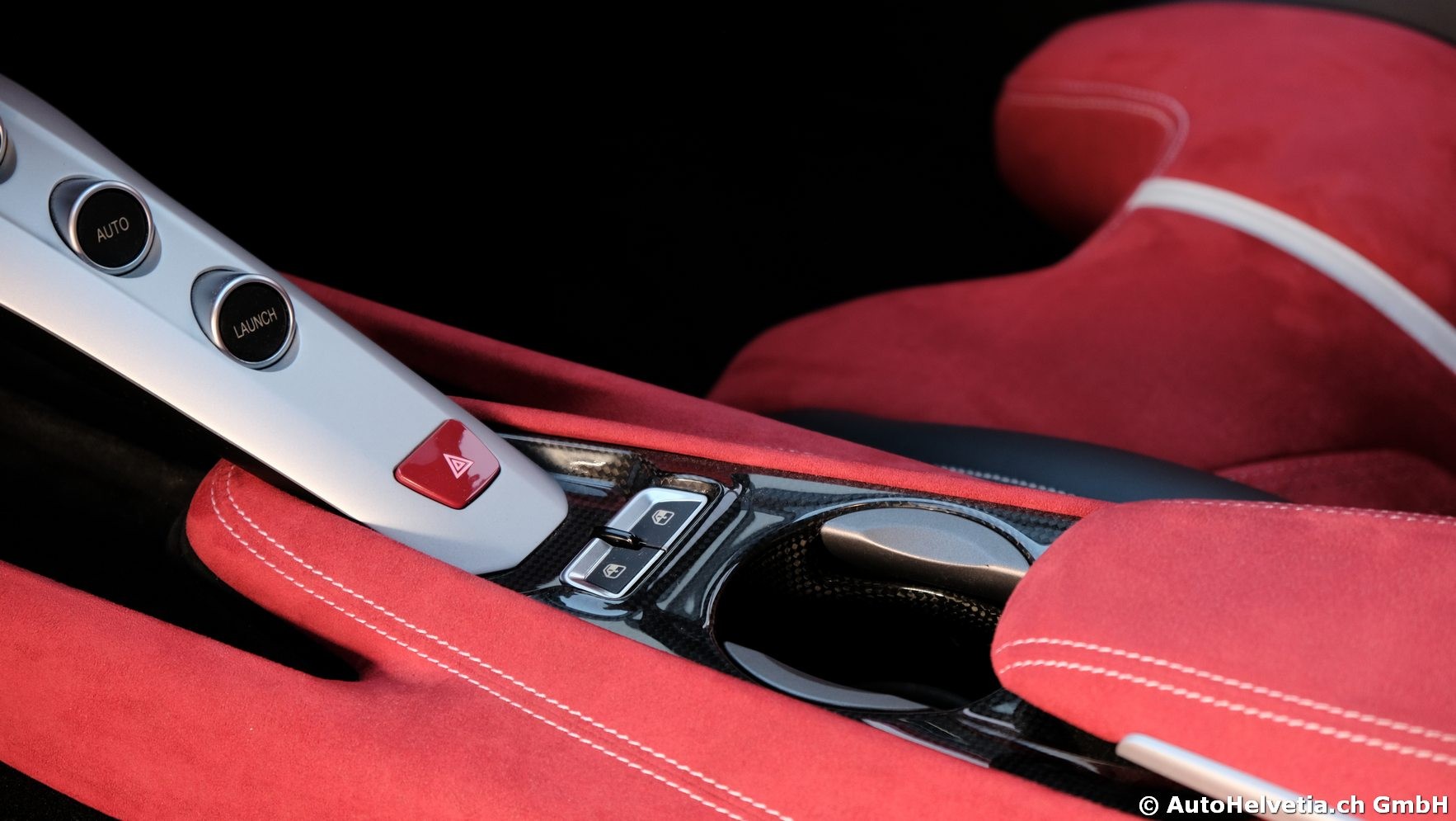 FERRARI F12 Berlinetta-image-18