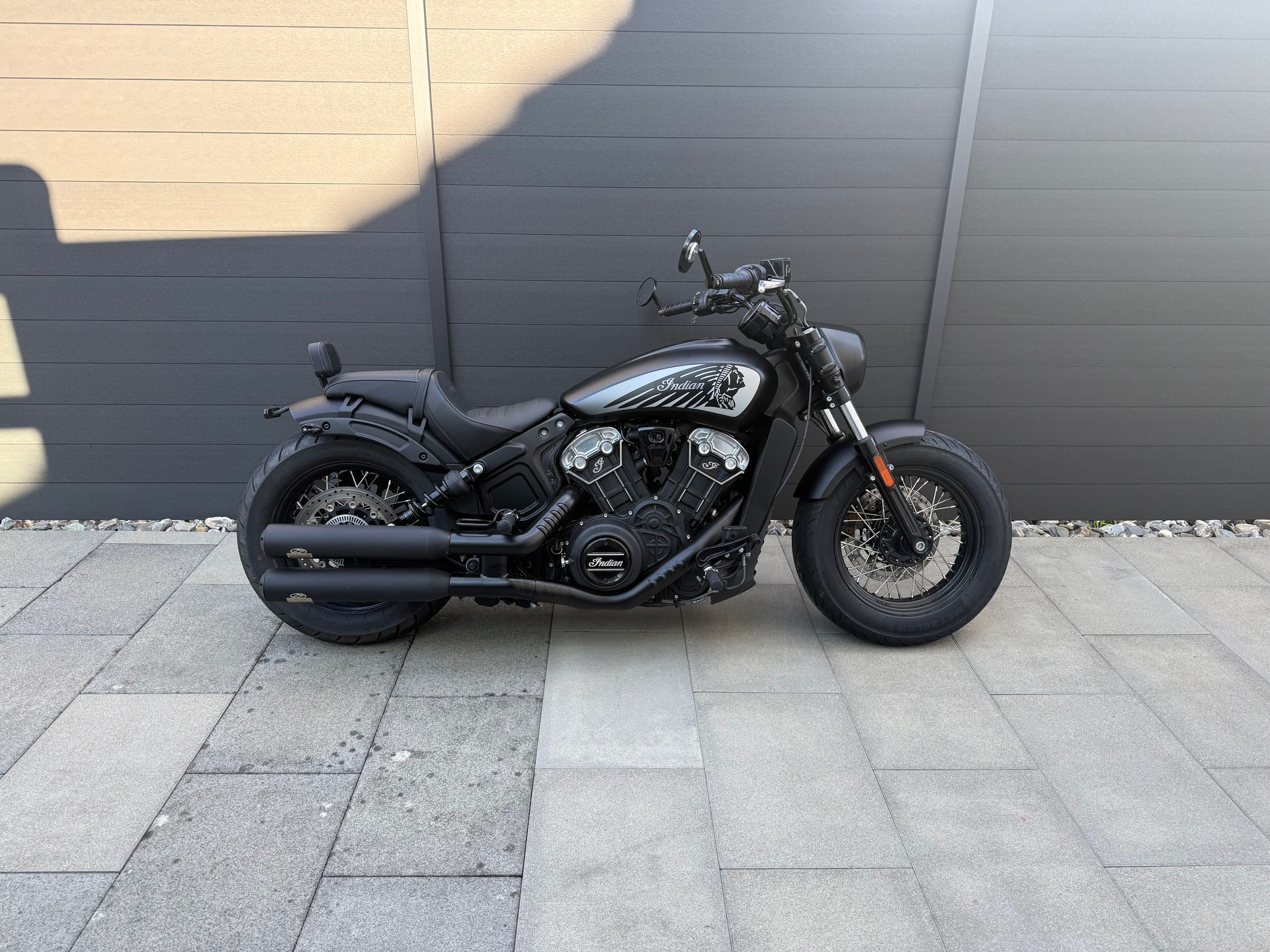 INDIAN Scout Bobber Twenty