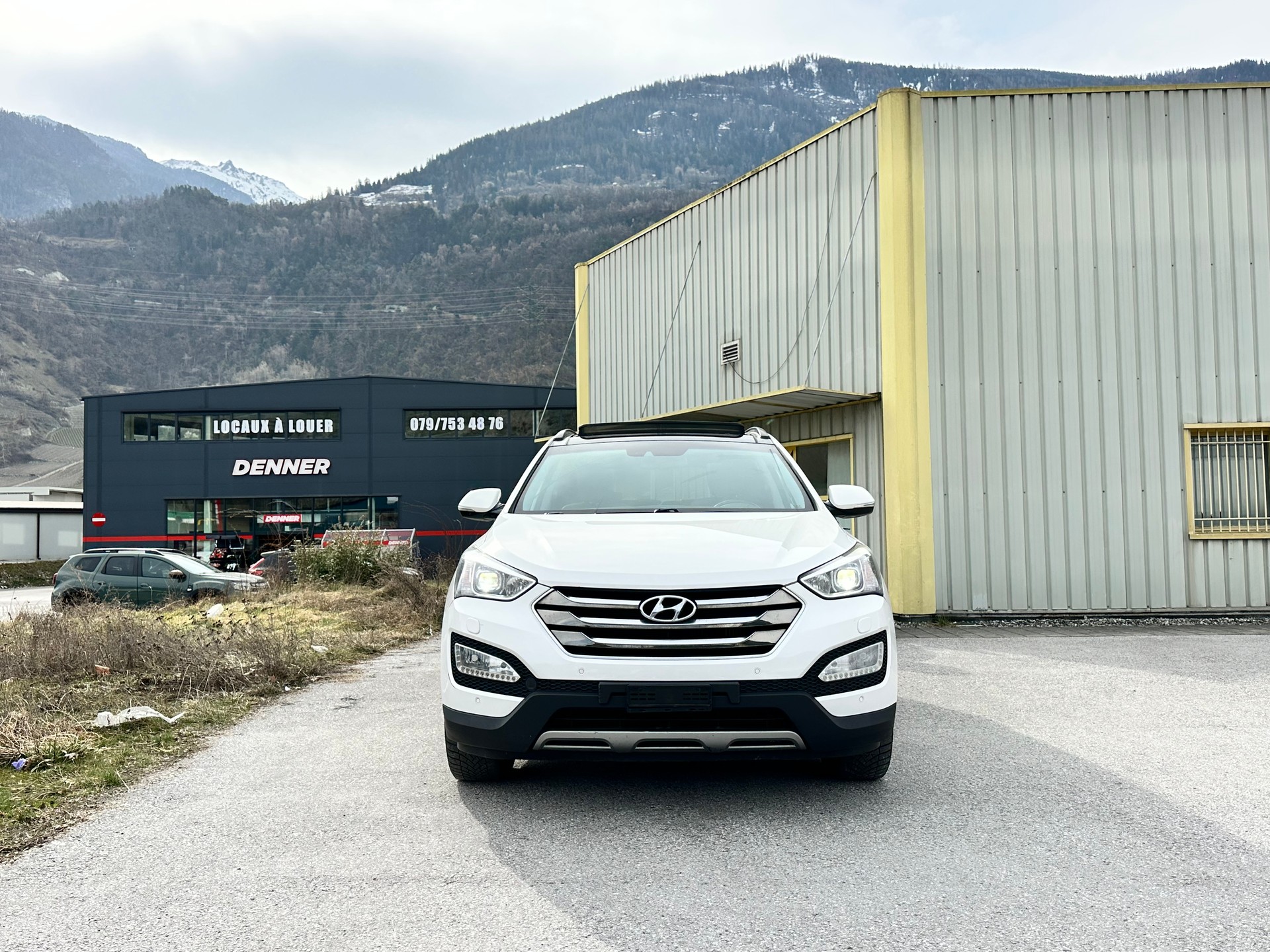 HYUNDAI Santa Fe 2.2 CRDI Vertex 4WD Automatic-image-2