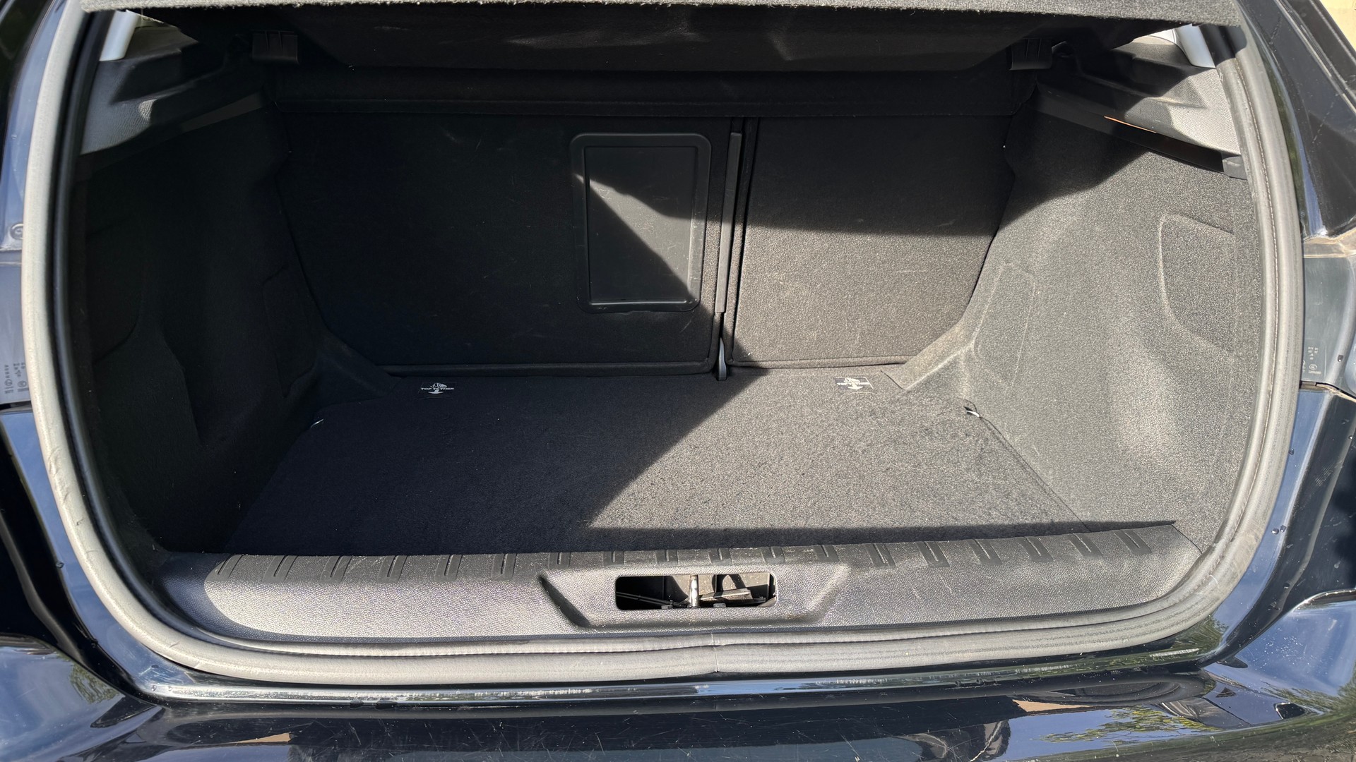 PEUGEOT 308 1.6 THP Allure-image-11