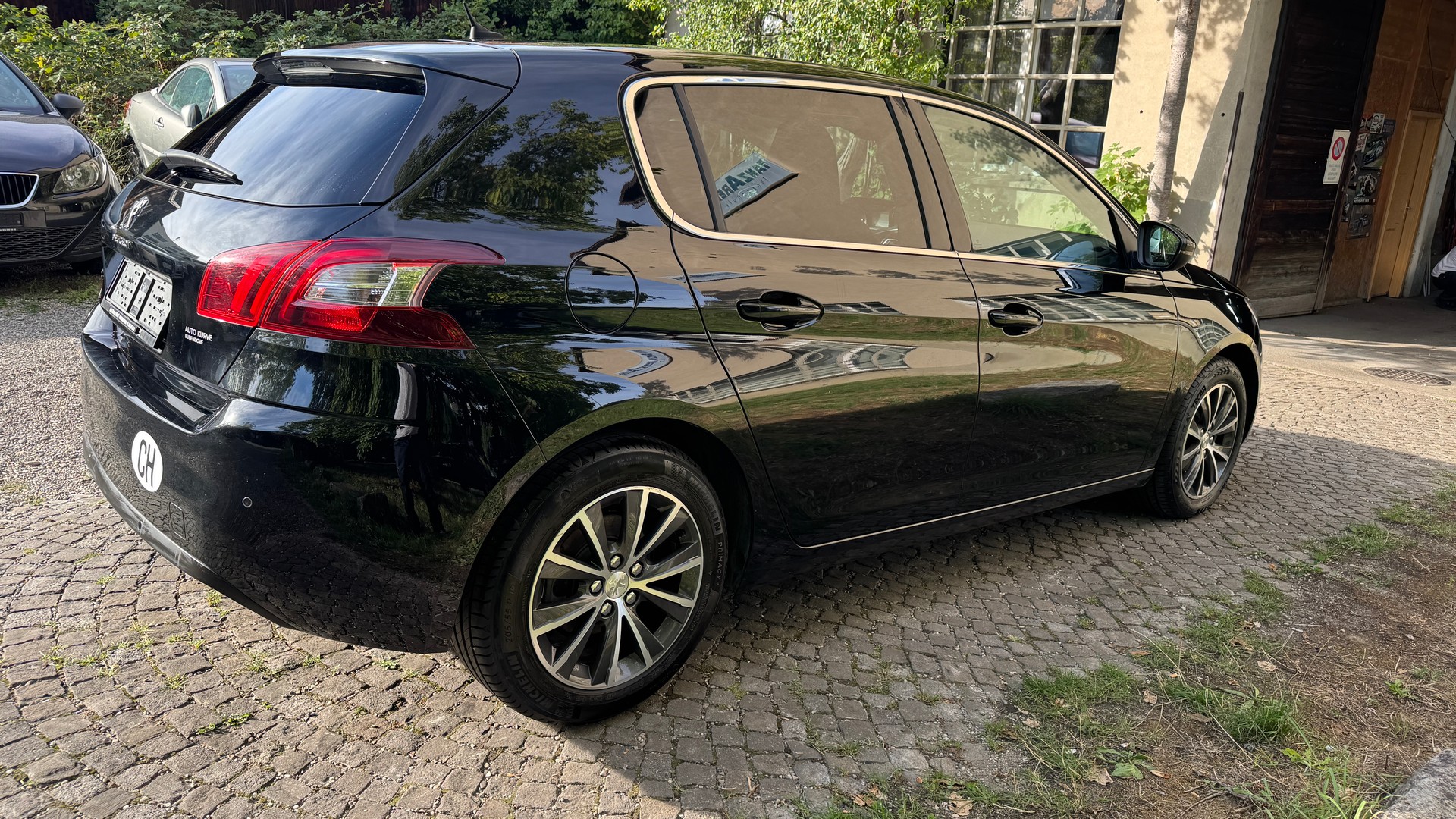 PEUGEOT 308 1.6 THP Allure-image-4