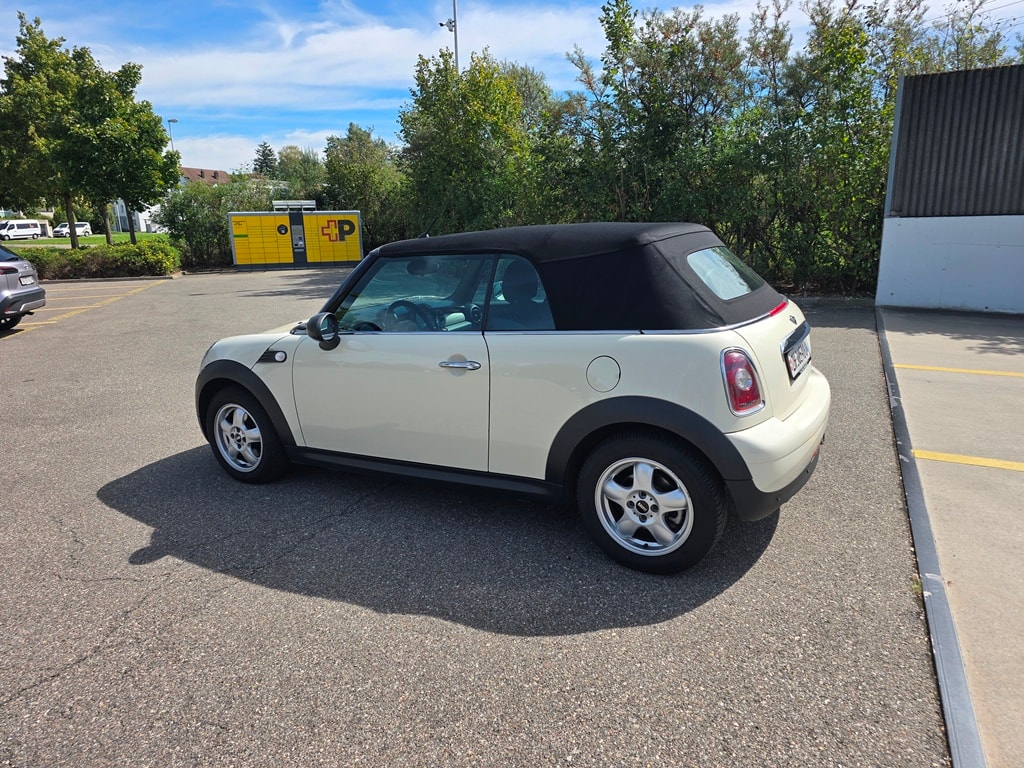 MINI Cabrio R57 1.6i One-image-3