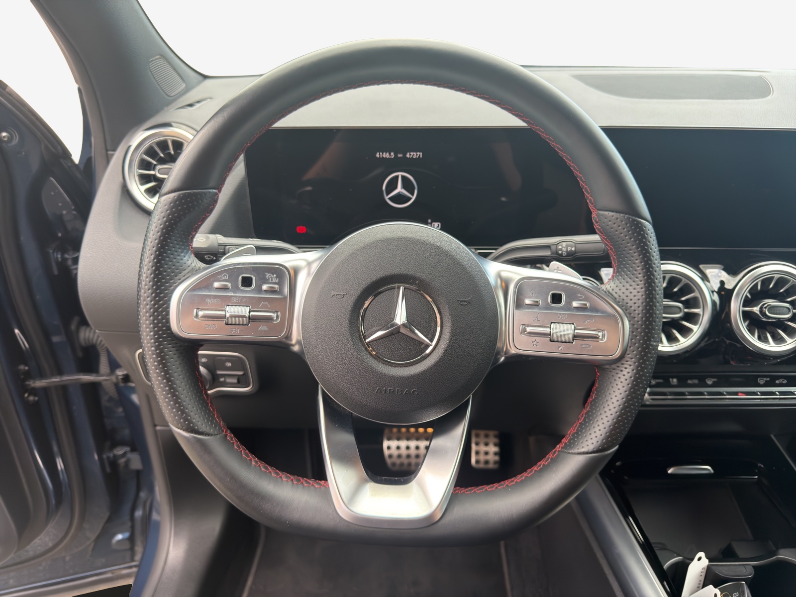 MERCEDES-BENZ GLA 250 4Matic AMG Line 8G-DCT-image-9
