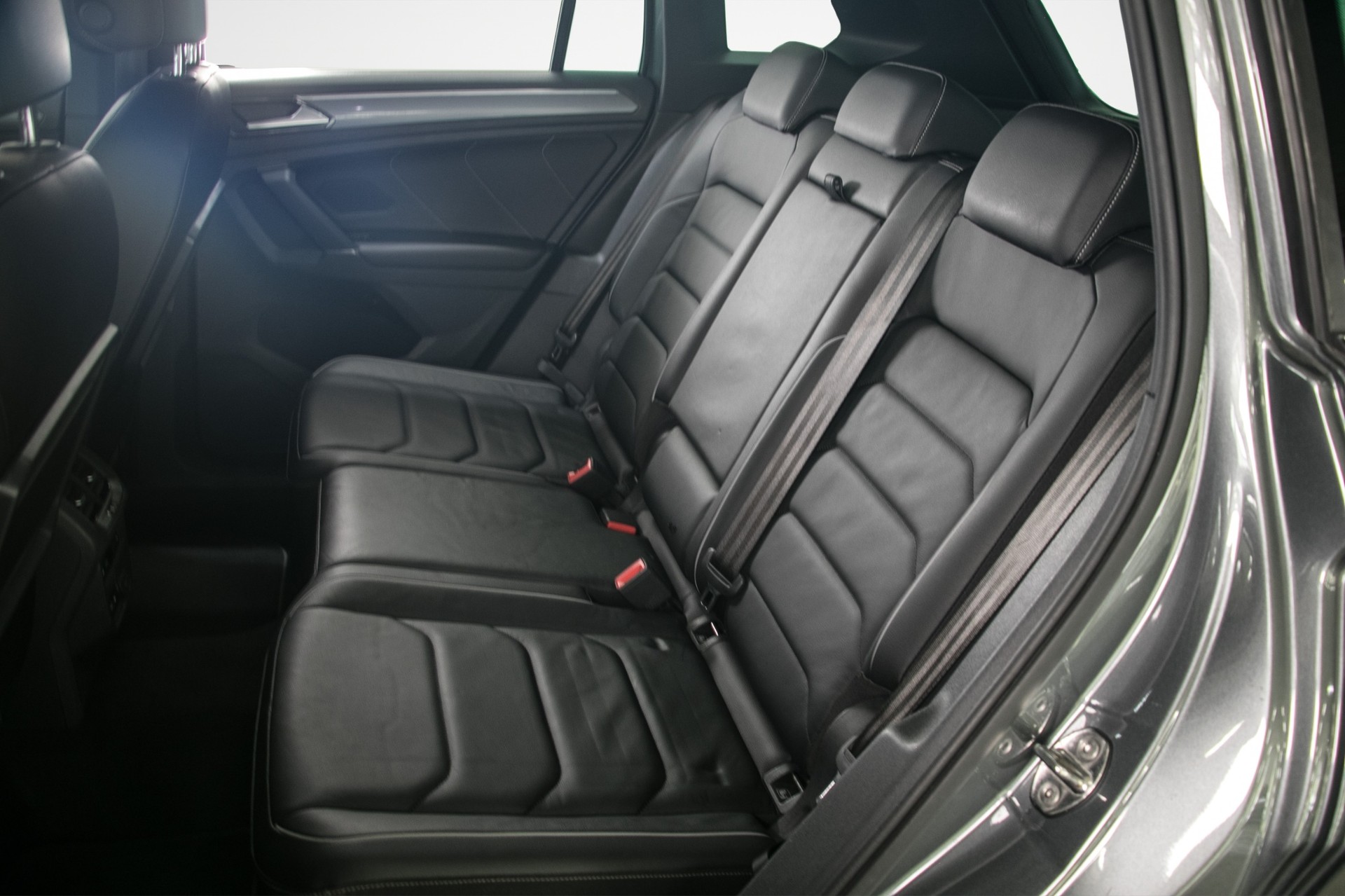 VW Tiguan 2.0TSI Highline 4Motion DSG-image-11