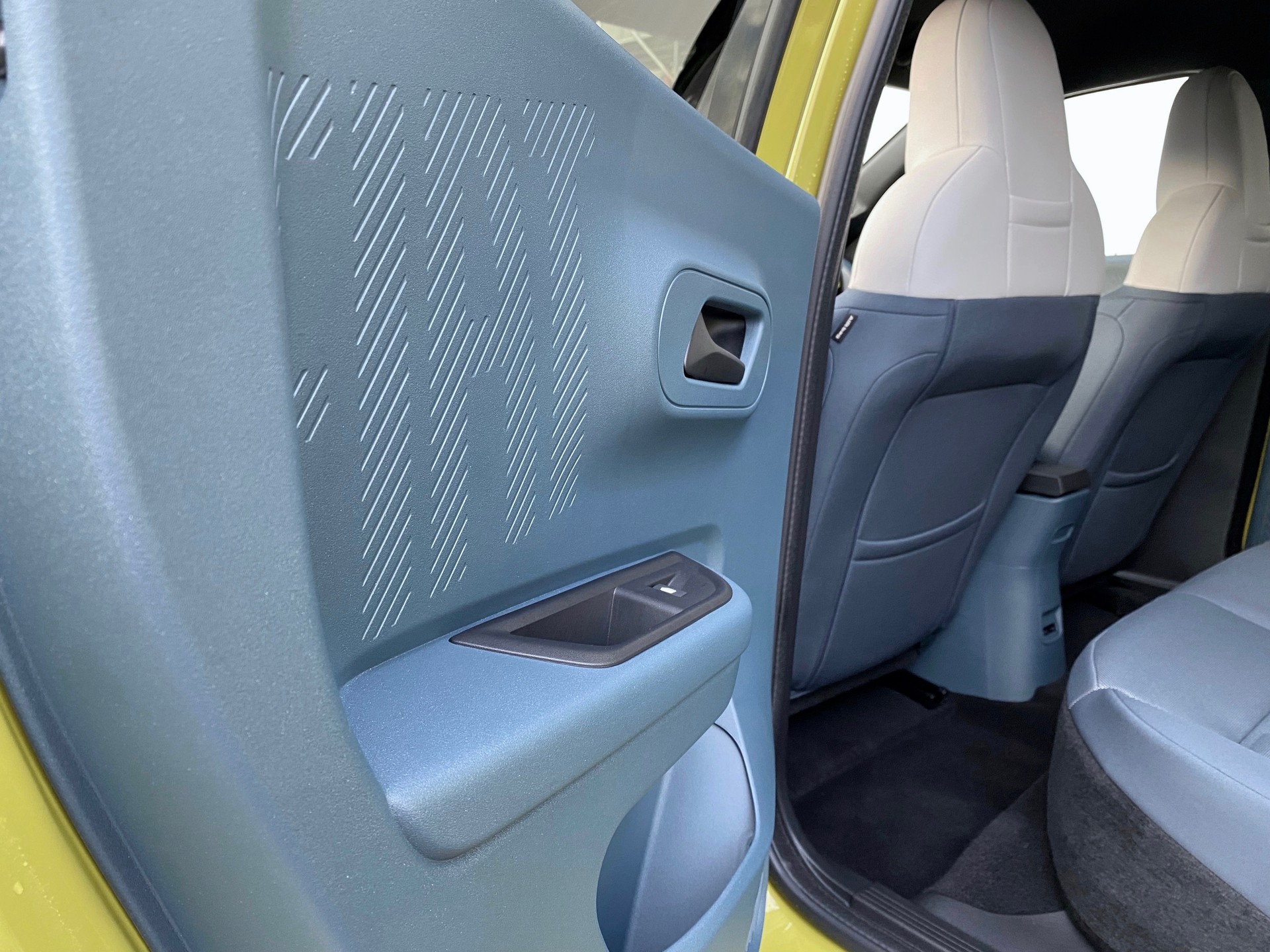FIAT Grande Panda*Elektro*Swiss*La Prima*-image-7