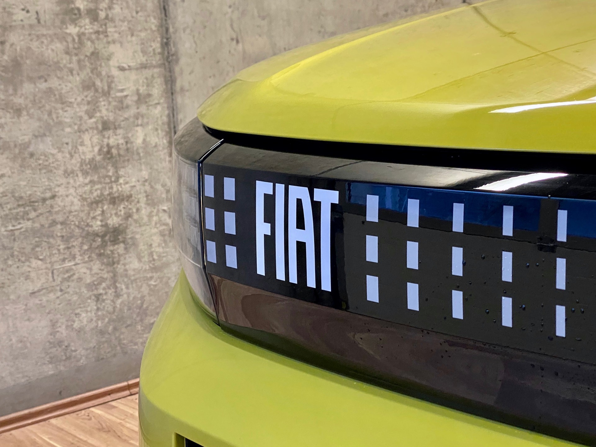 FIAT Grande Panda*Elektro*Swiss*La Prima*-image-18