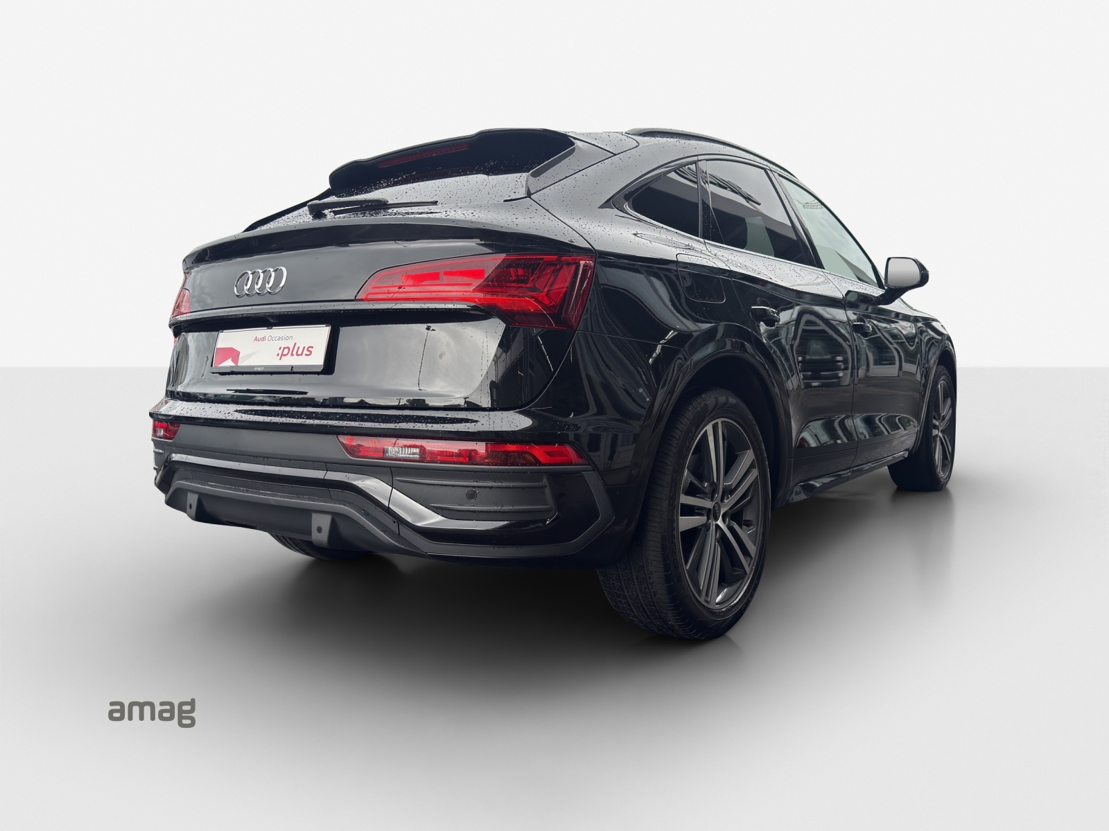 AUDI Q5 Sportback 45 TFSI S line quattro S-tronic-image-4