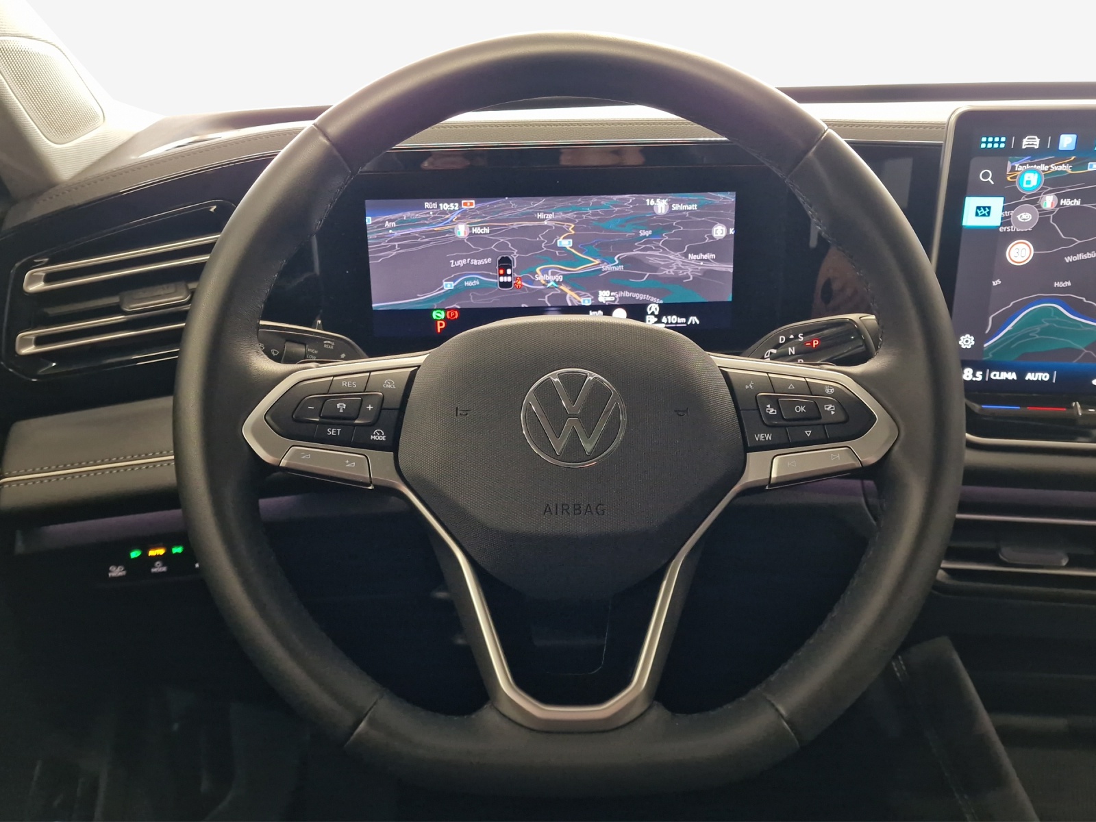 VW Tiguan 2.0 TSI DSG Elegance 4Motion-image-9
