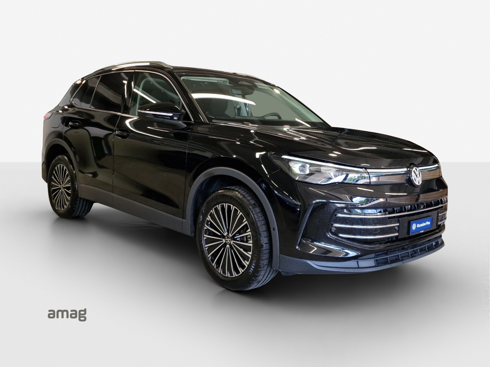 VW Tiguan 2.0 TSI DSG Elegance 4Motion-image-5