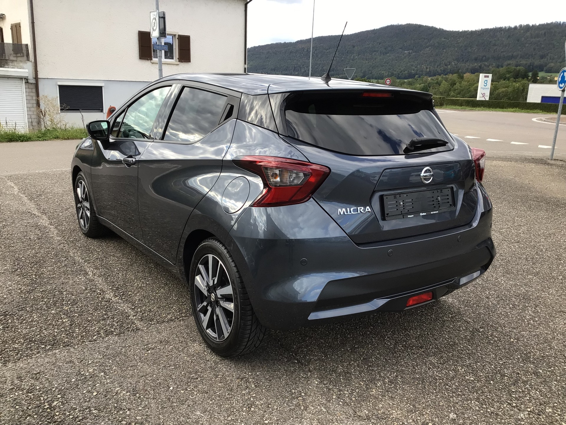 NISSAN Micra 0.9 IG-T n-connecta-image-4