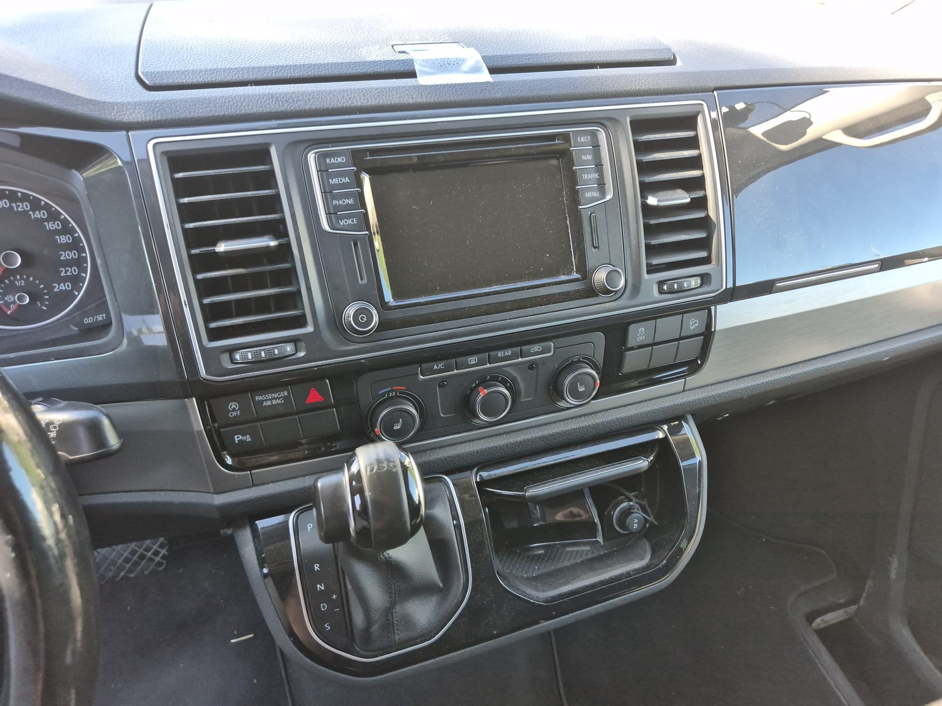 VW T6 Multivan 2.0 TDI 4Motion-image-6