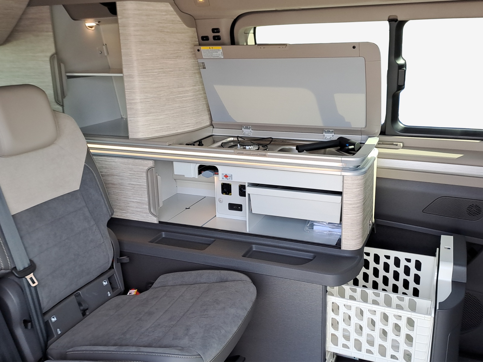 VW California eHybrid Ocean Liberty 4Motion-image-14