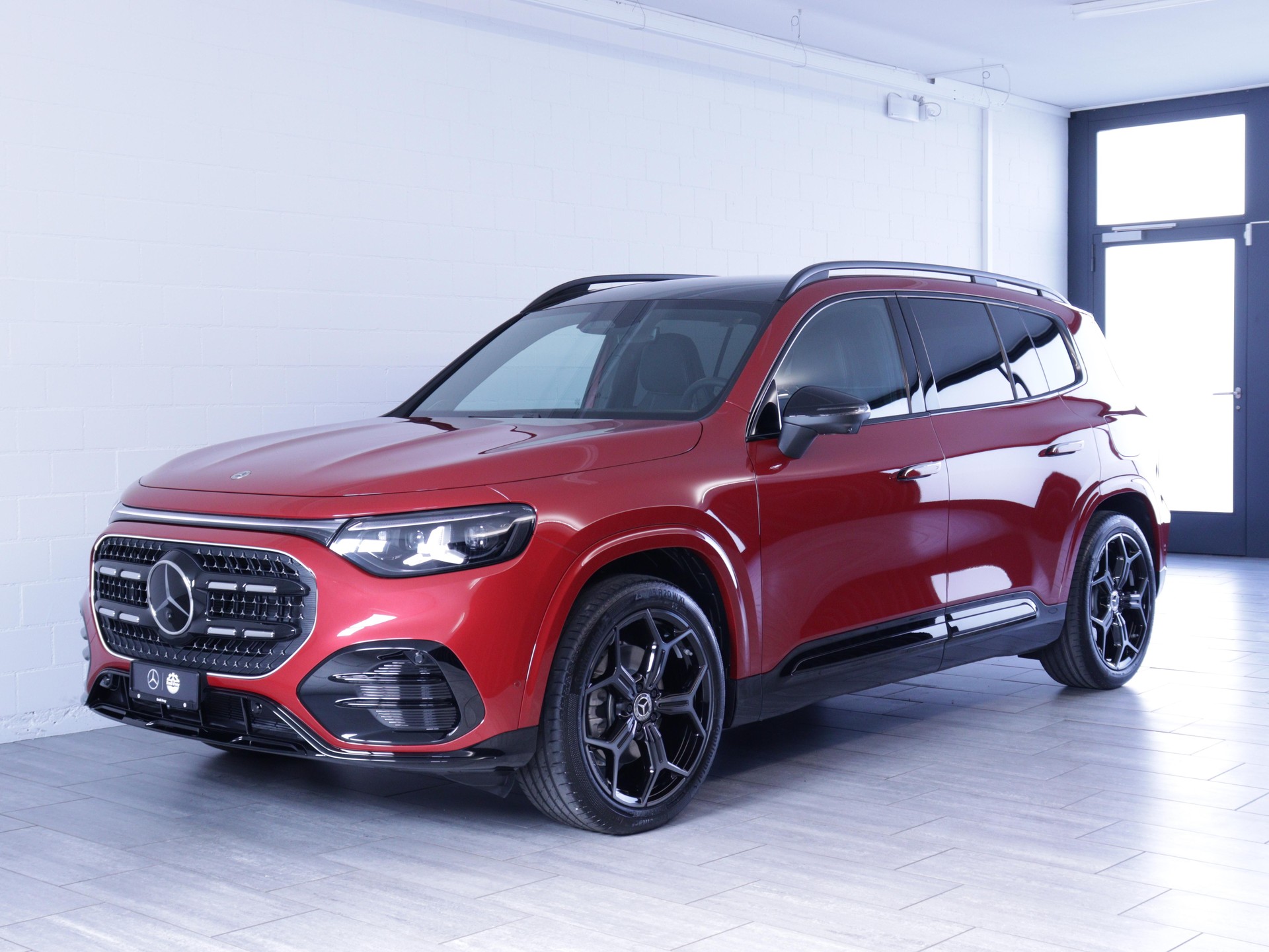 MERCEDES-BENZ GLB 220 4matic-image-0