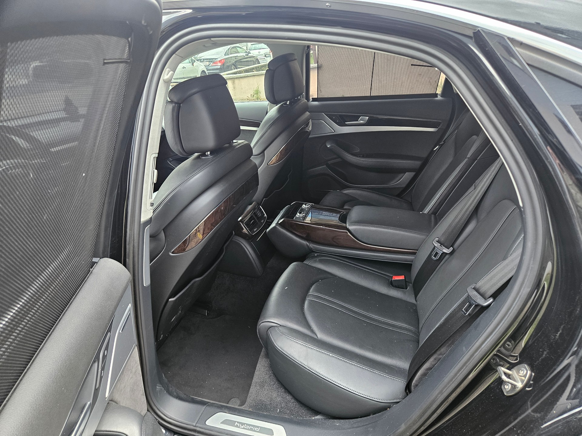 AUDI A8 2.0 TFSI hybrid tiptronic-image-10