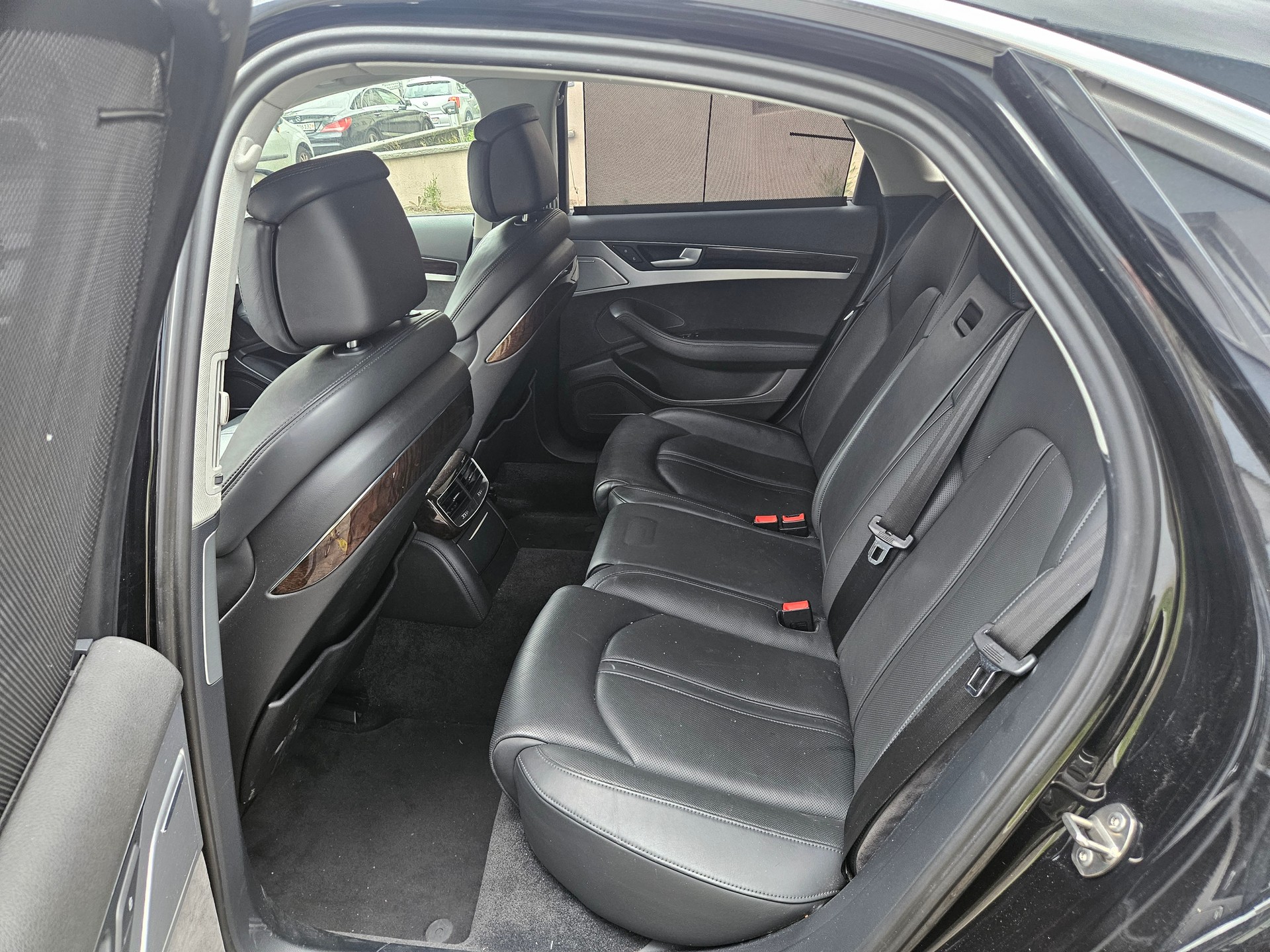 AUDI A8 2.0 TFSI hybrid tiptronic-image-8