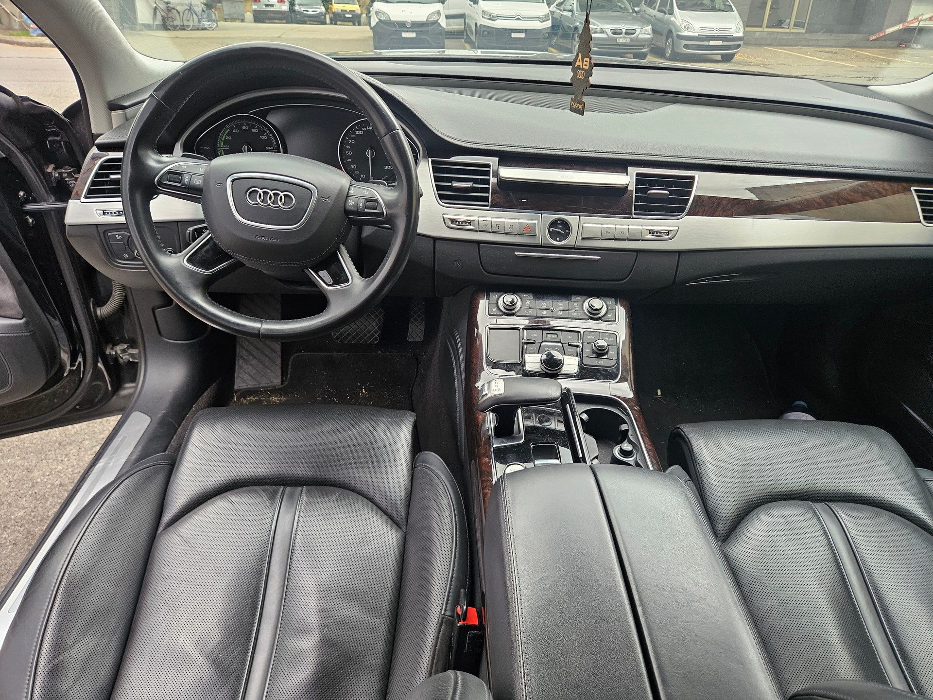 AUDI A8 2.0 TFSI hybrid tiptronic-image-7