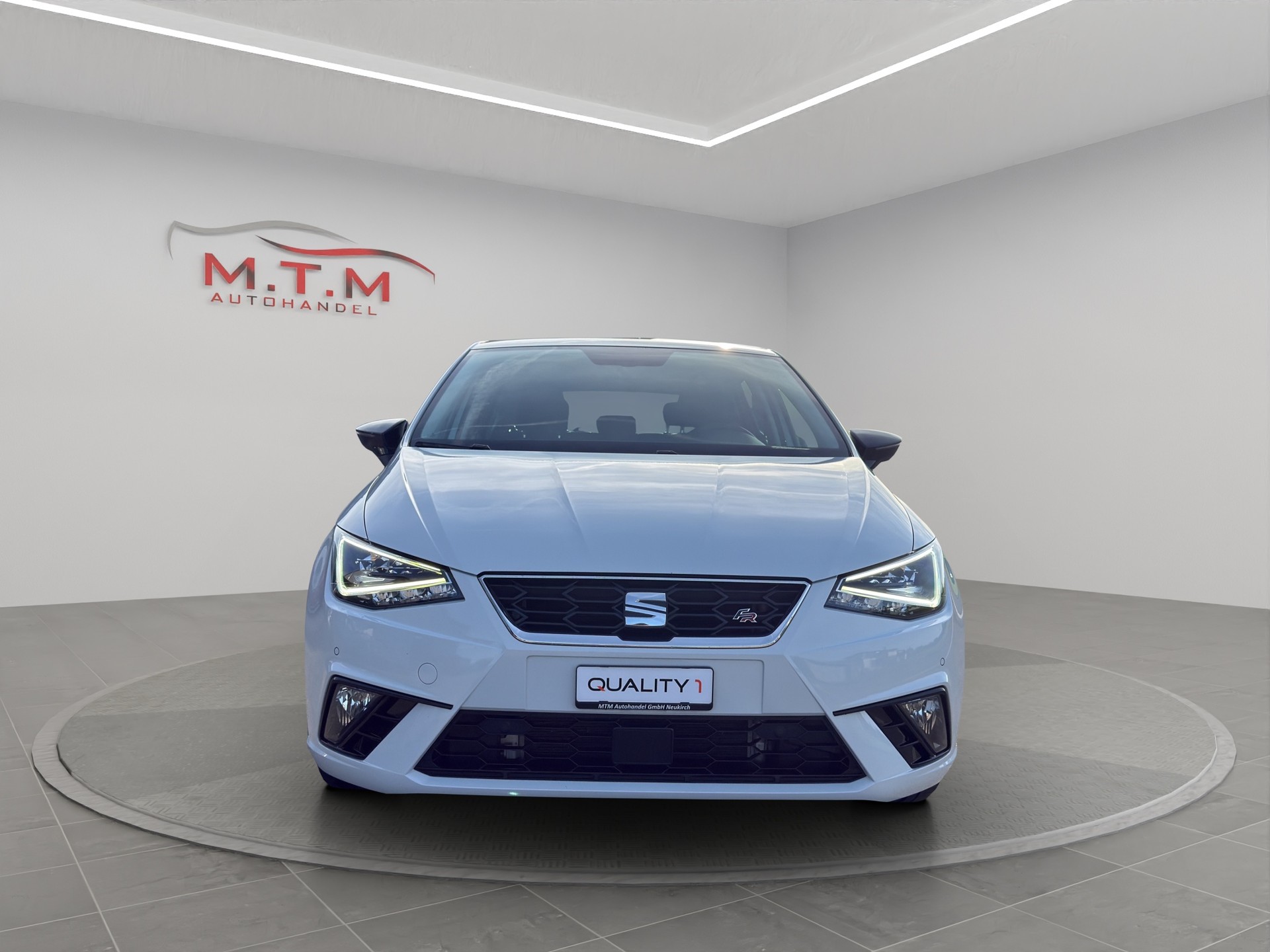 SEAT Ibiza 1.0 TGI CNG Swiss FR-image-2