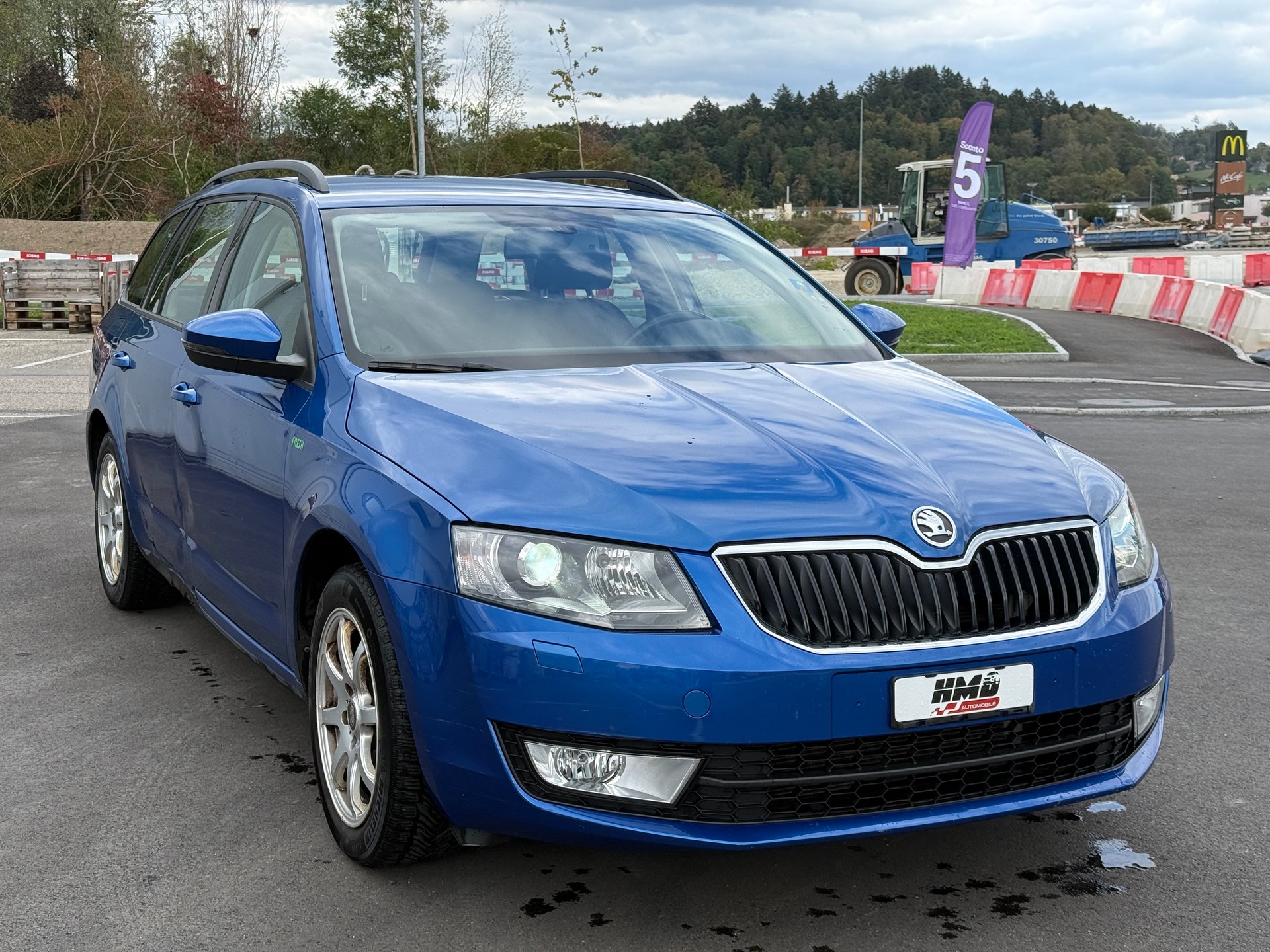 SKODA Octavia Combi 2.0 TDI Fresh 4x4-image-7