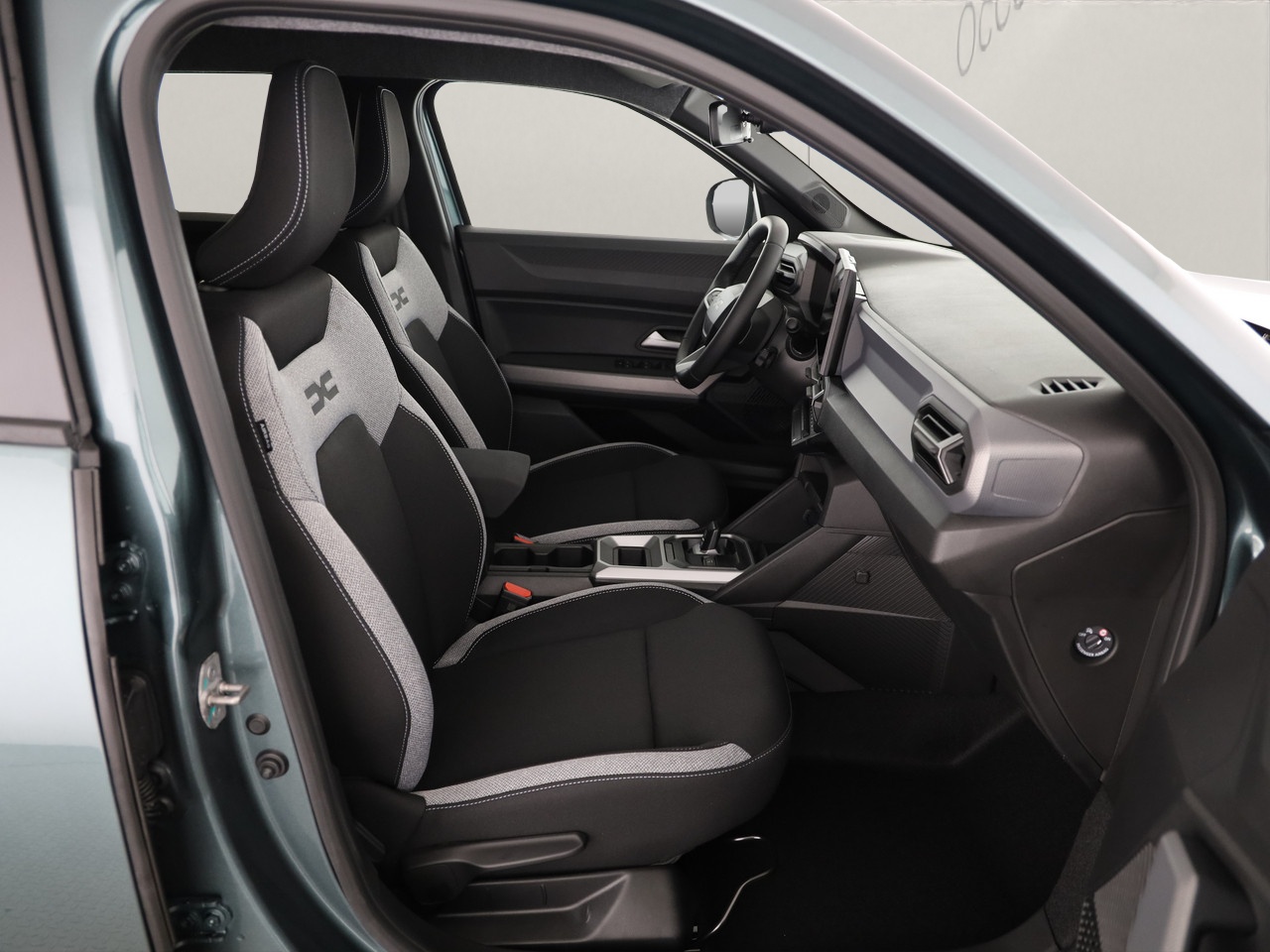 DACIA Duster 1.8 Hybrid Journey-image-6