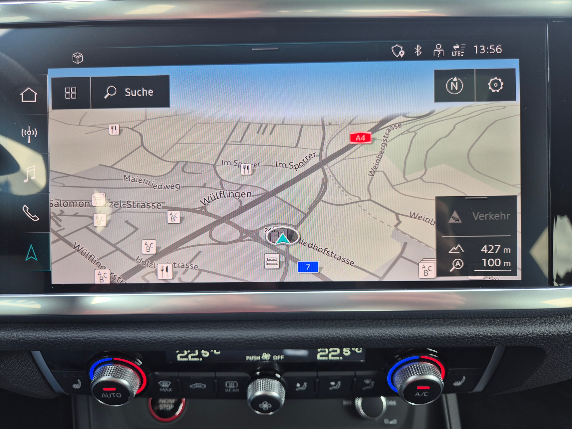 AUDI RS Q3 2.5 TFSI quattro S tronic-image-24
