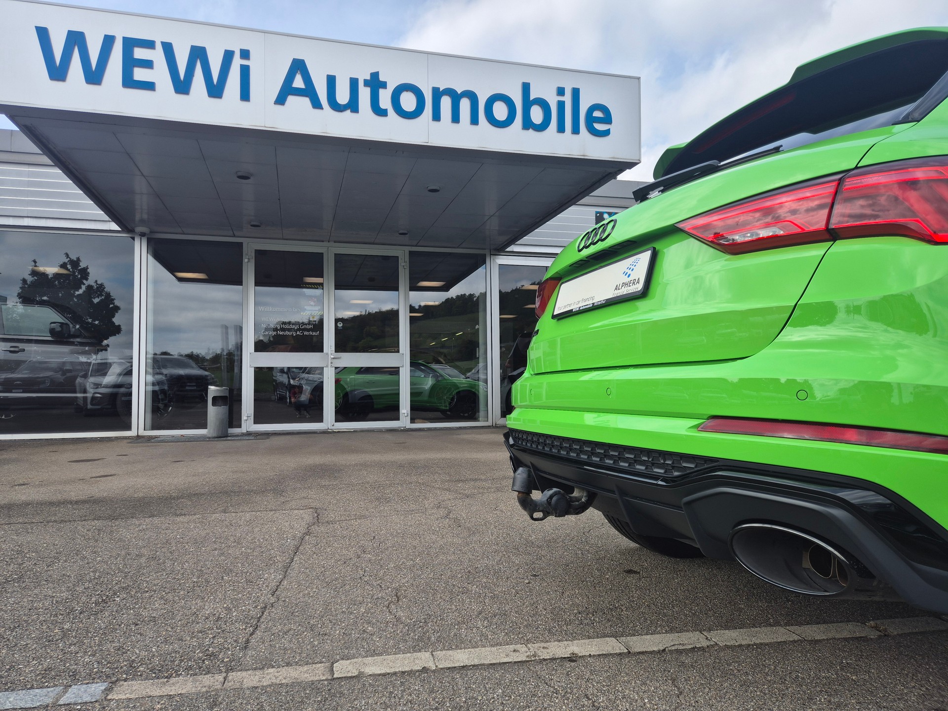 AUDI RS Q3 2.5 TFSI quattro S tronic-image-9