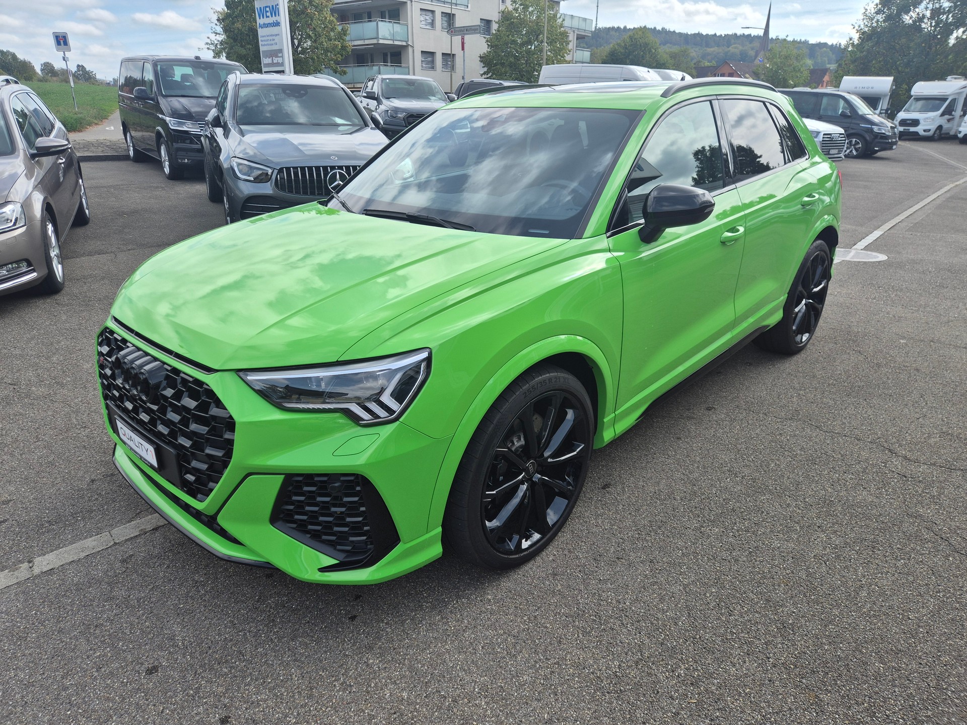 AUDI RS Q3 2.5 TFSI quattro S tronic-image-1