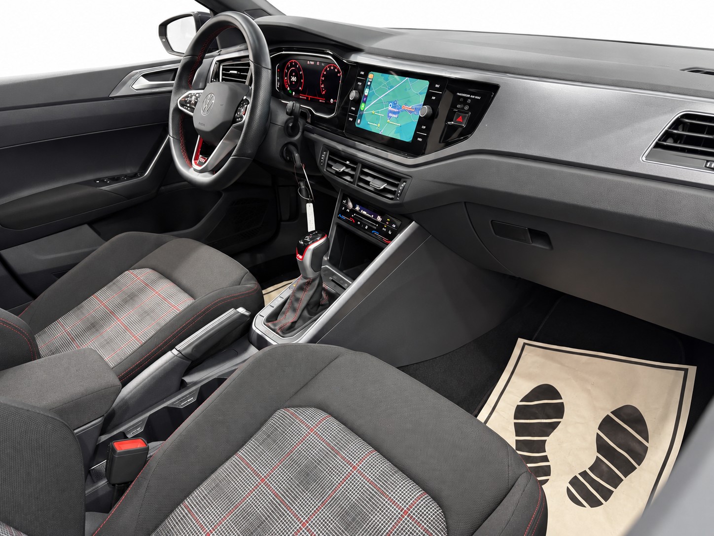 VW Polo 2.0 TSI GTI DSG * Panorama-Glasdach *-image-8