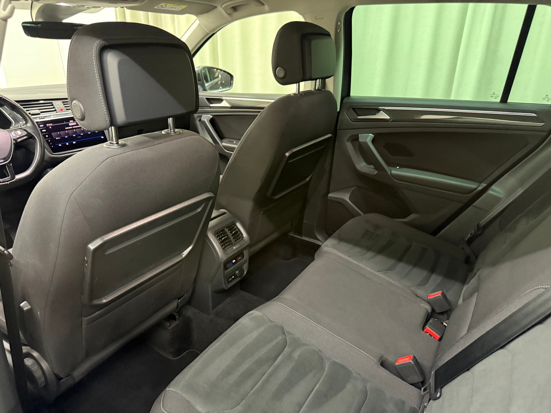 VW Tiguan 2.0TSI Highline 4Motion DSG-image-8