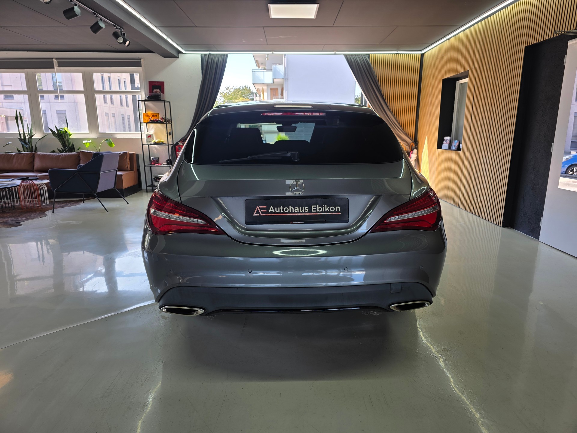 MERCEDES-BENZ CLA Shooting Brake 250 Urban 4Matic 7G-DCT-image-5