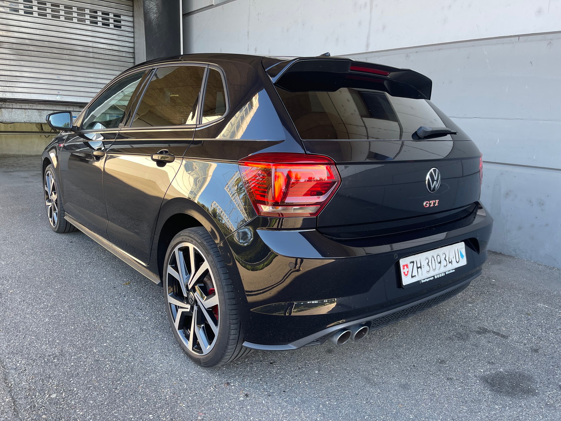 VW Polo 2.0 TSI GTI DSG-image-4