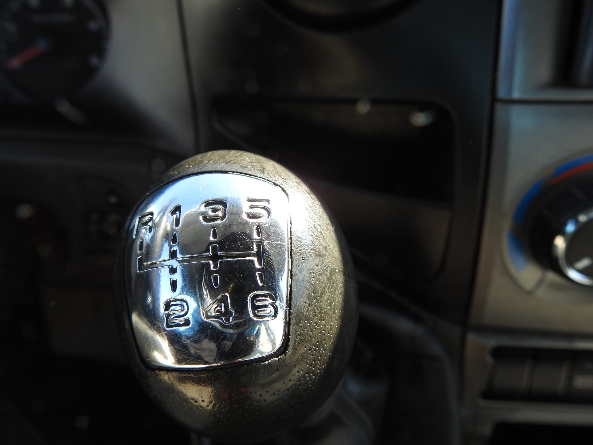 IVECO 35 C 15 V-image-18