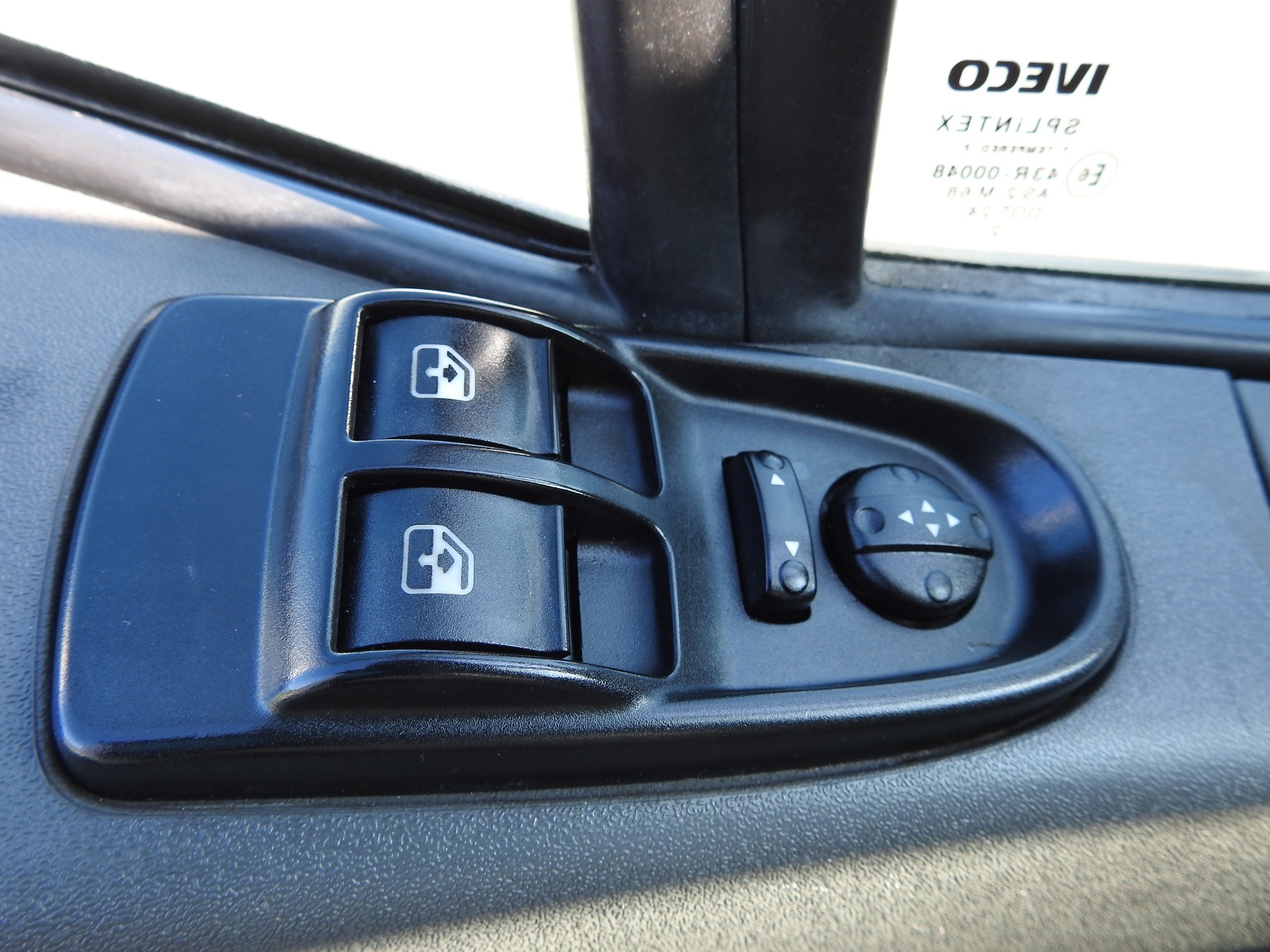 IVECO 35 C 15 V-image-20