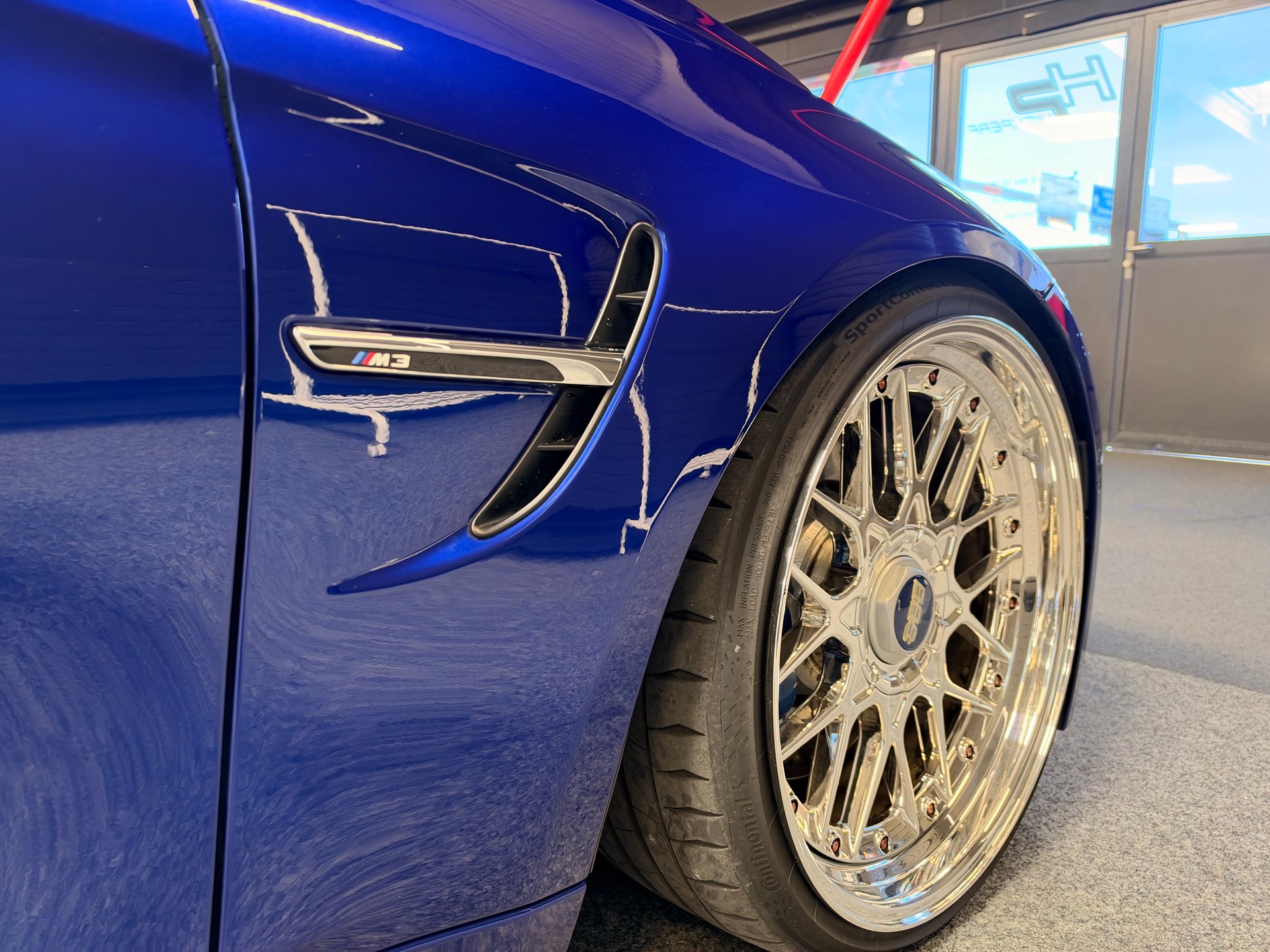BMW M3 Drivelogic-image-13