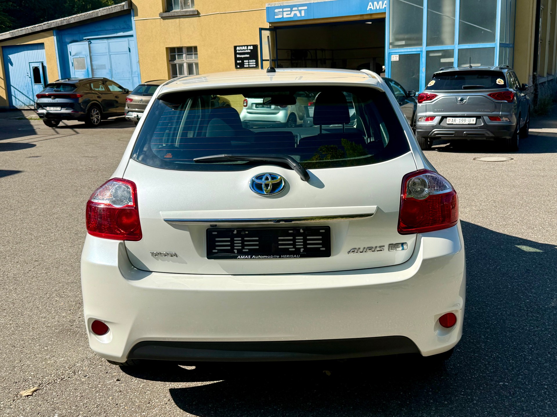 TOYOTA Auris 1.8 16V HSD Linea Sol-image-4