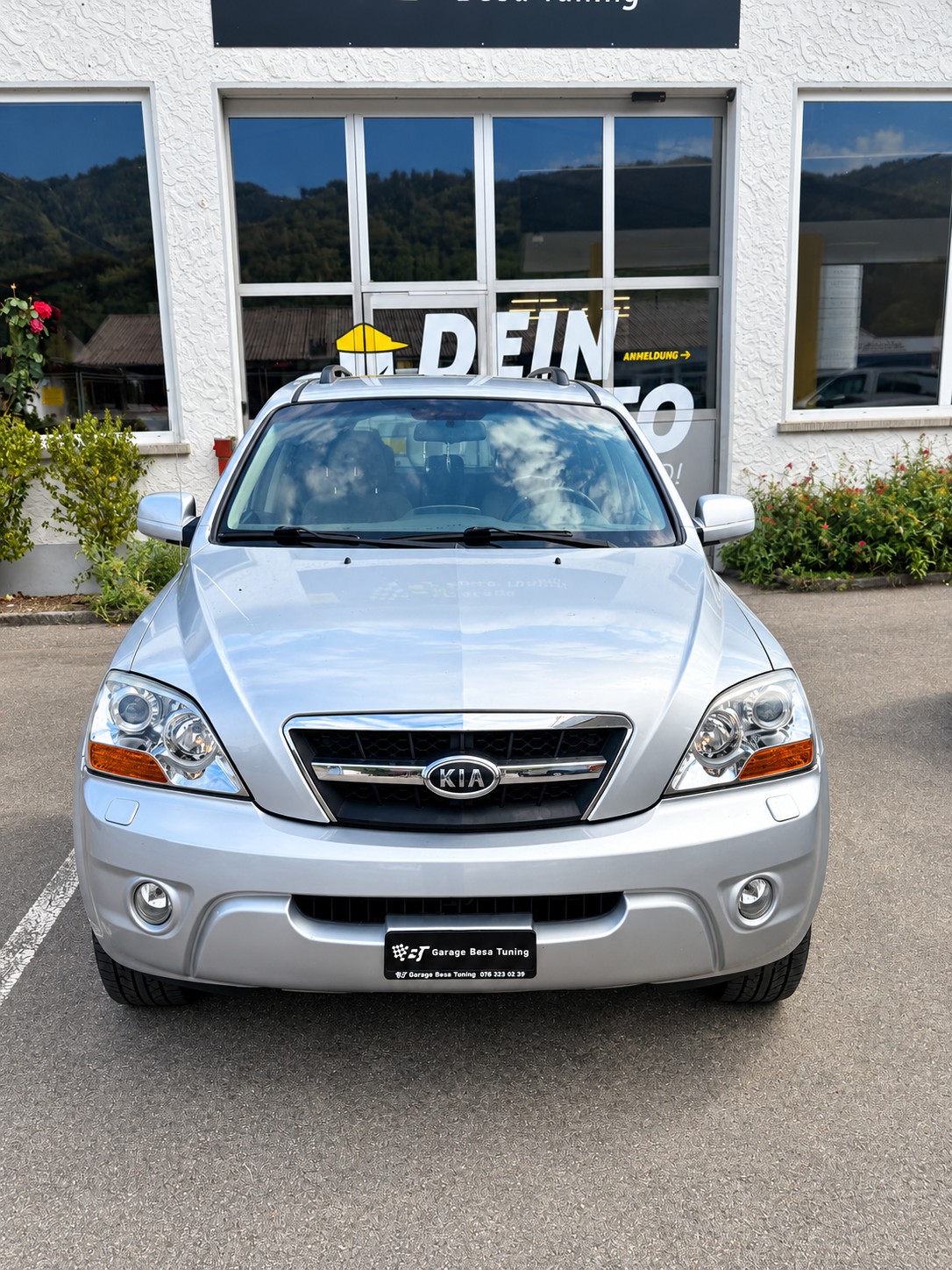 Car photo