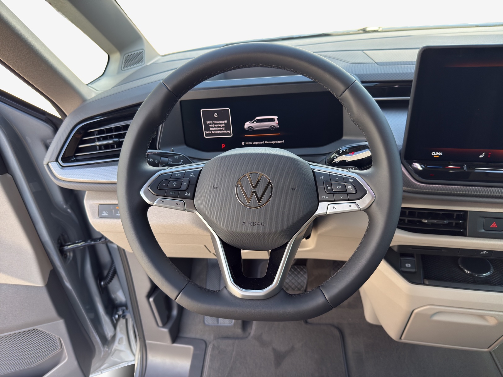 VW Cali Beach Tour Liberty 2.0 TDI 150PS DSG-image-9
