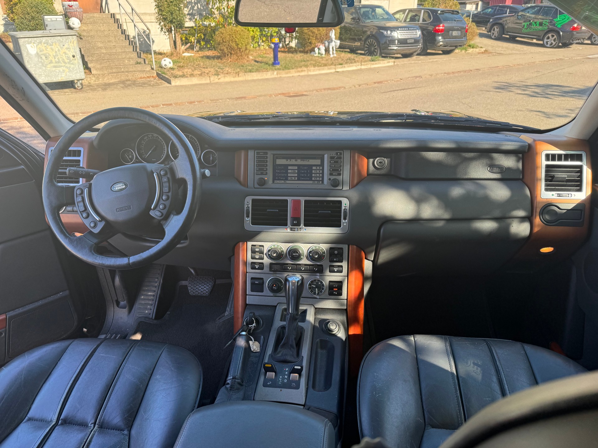LAND ROVER Range Rover 4.4 V8 Vogue Automatic-image-8