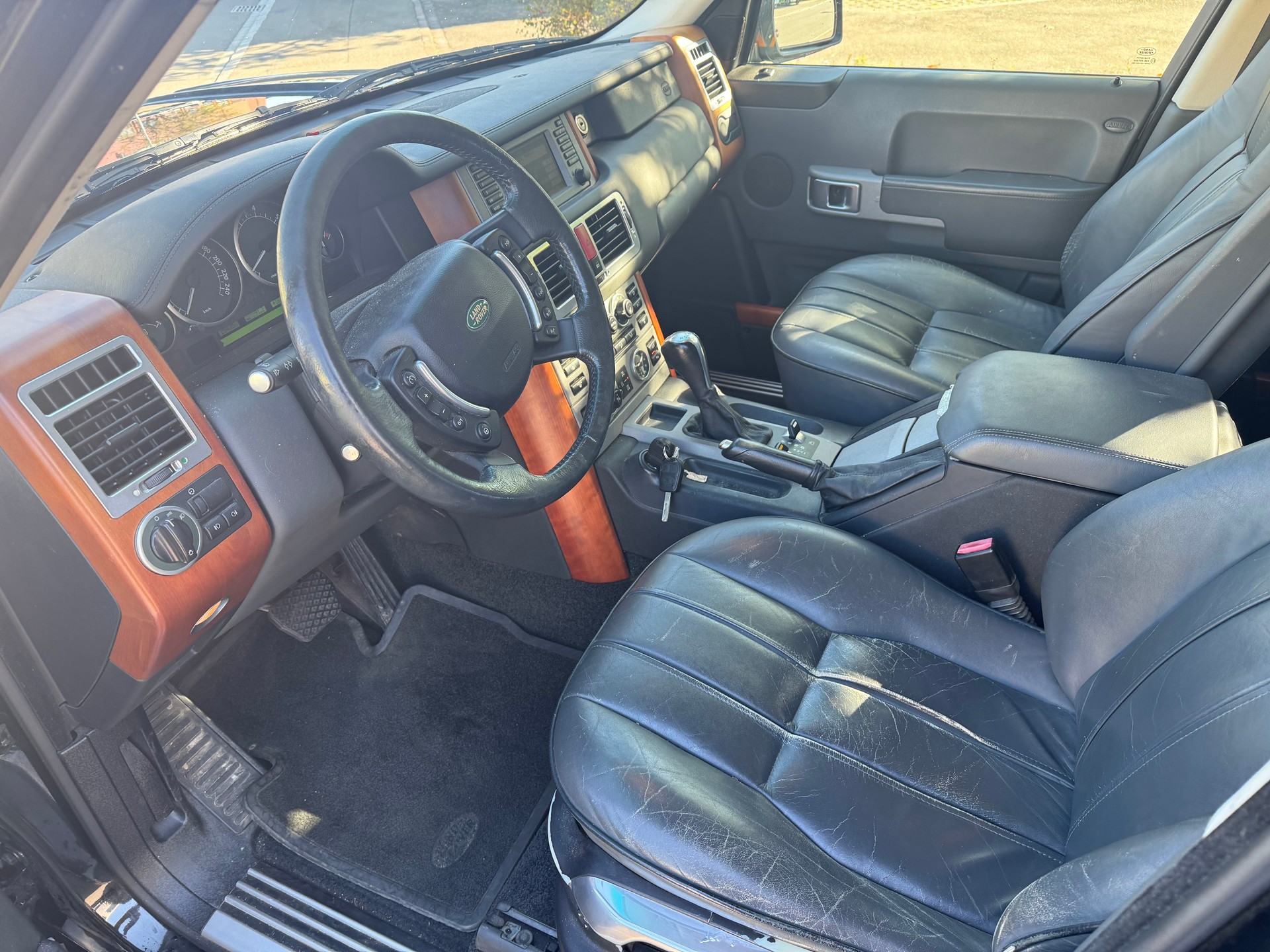 LAND ROVER Range Rover 4.4 V8 Vogue Automatic-image-6