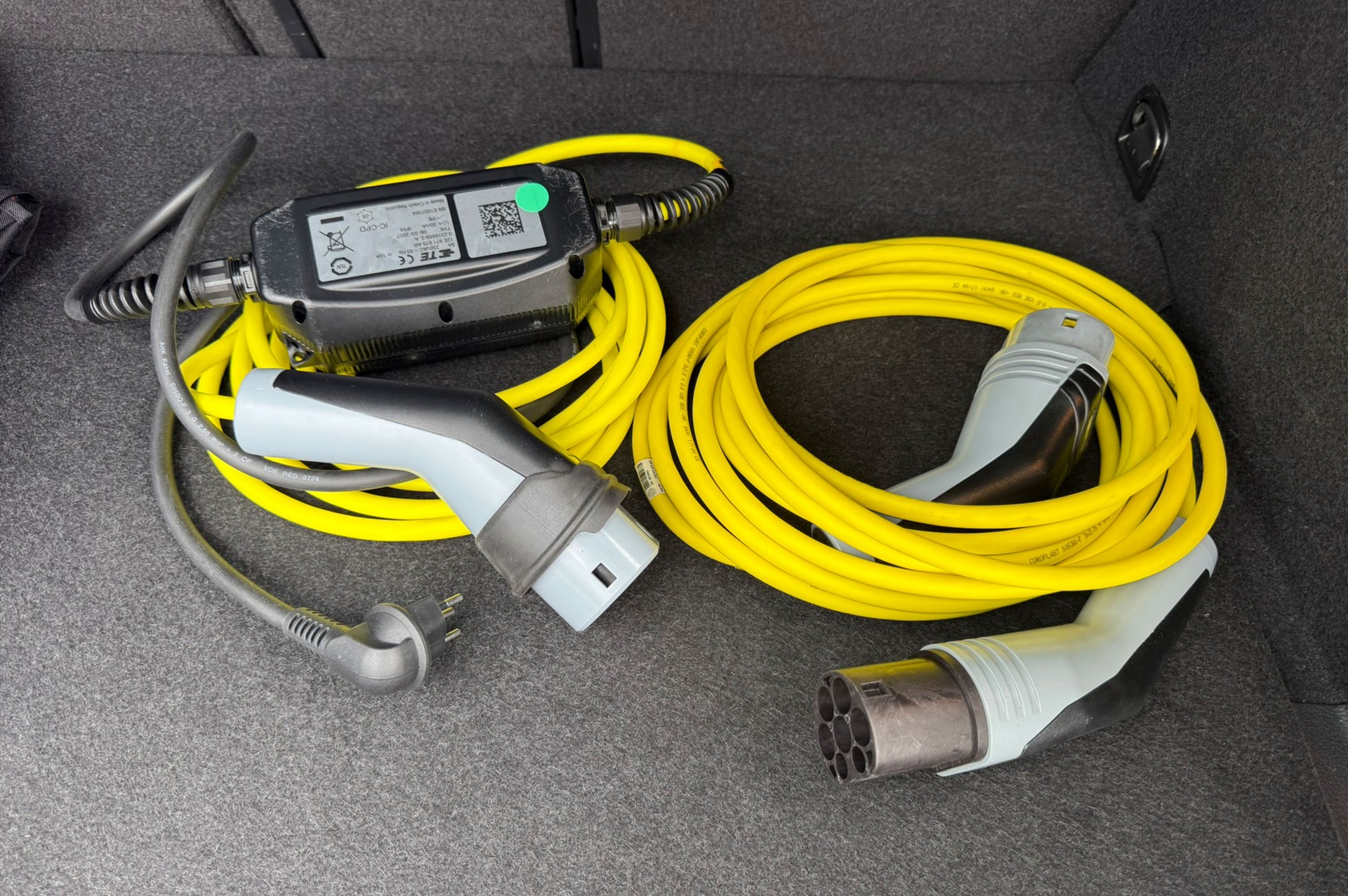 VW VW Golf VII TSI Plug-In-Hybrid GTE DSG 1.4, 204 PS-image-23