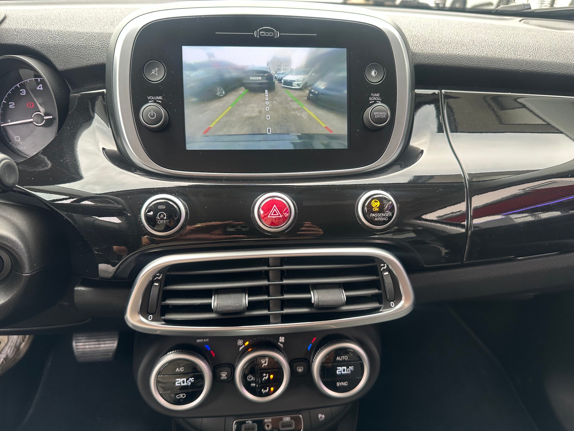 FIAT 500X 1.3 TBGSE City Cross-image-20