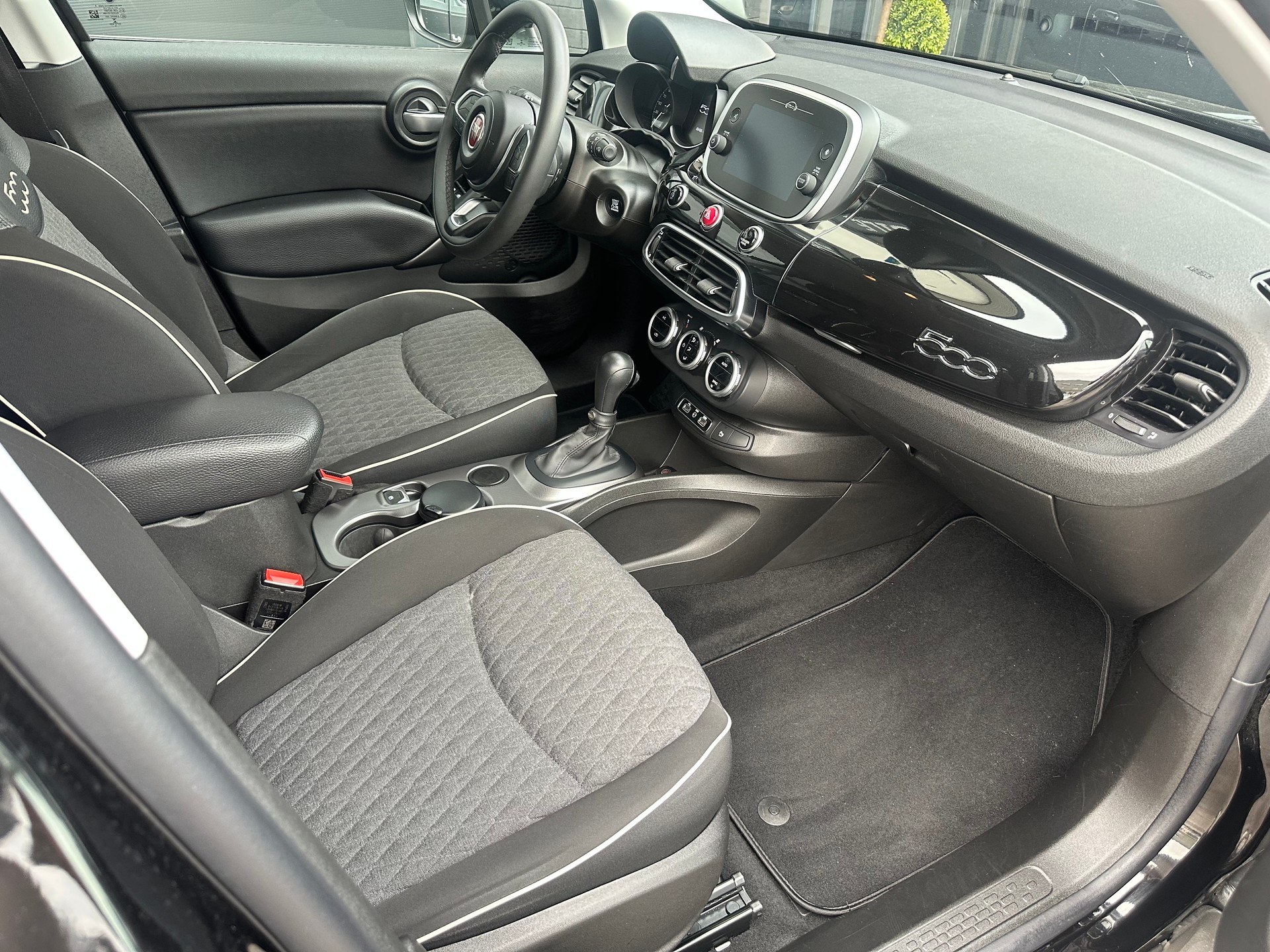 FIAT 500X 1.3 TBGSE City Cross-image-17