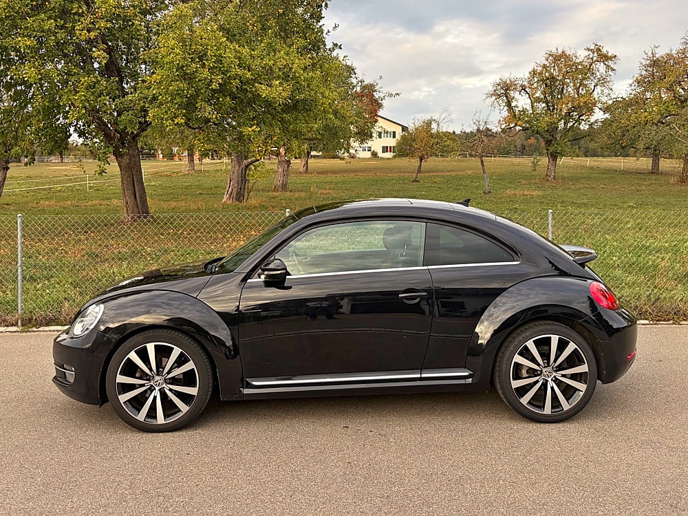 VW BEETLE 2.0 TDI Sport DSG-image-0