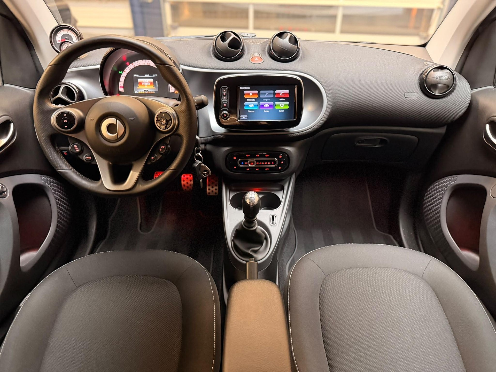 SMART Fortwo Coupé 0.9 citypassion-image-11