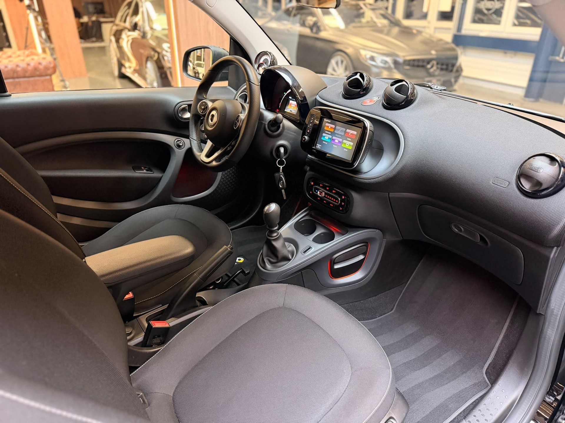 SMART Fortwo Coupé 0.9 citypassion-image-13